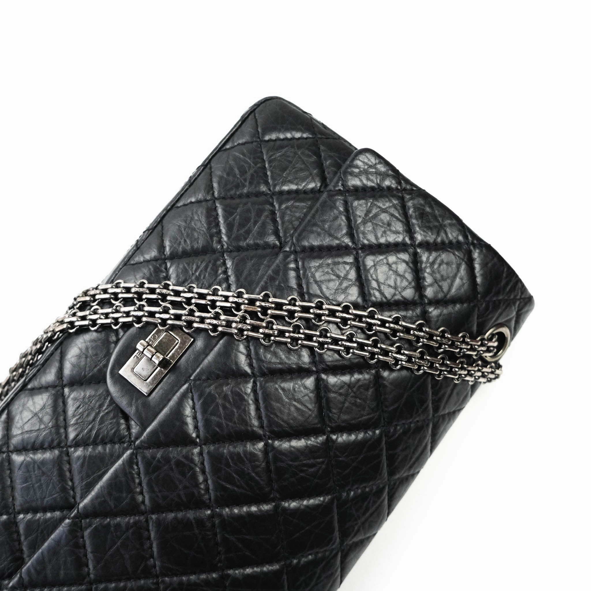 Chanel Reissue Quilted Aged Calfskin Black Ruthenium Hardware 226