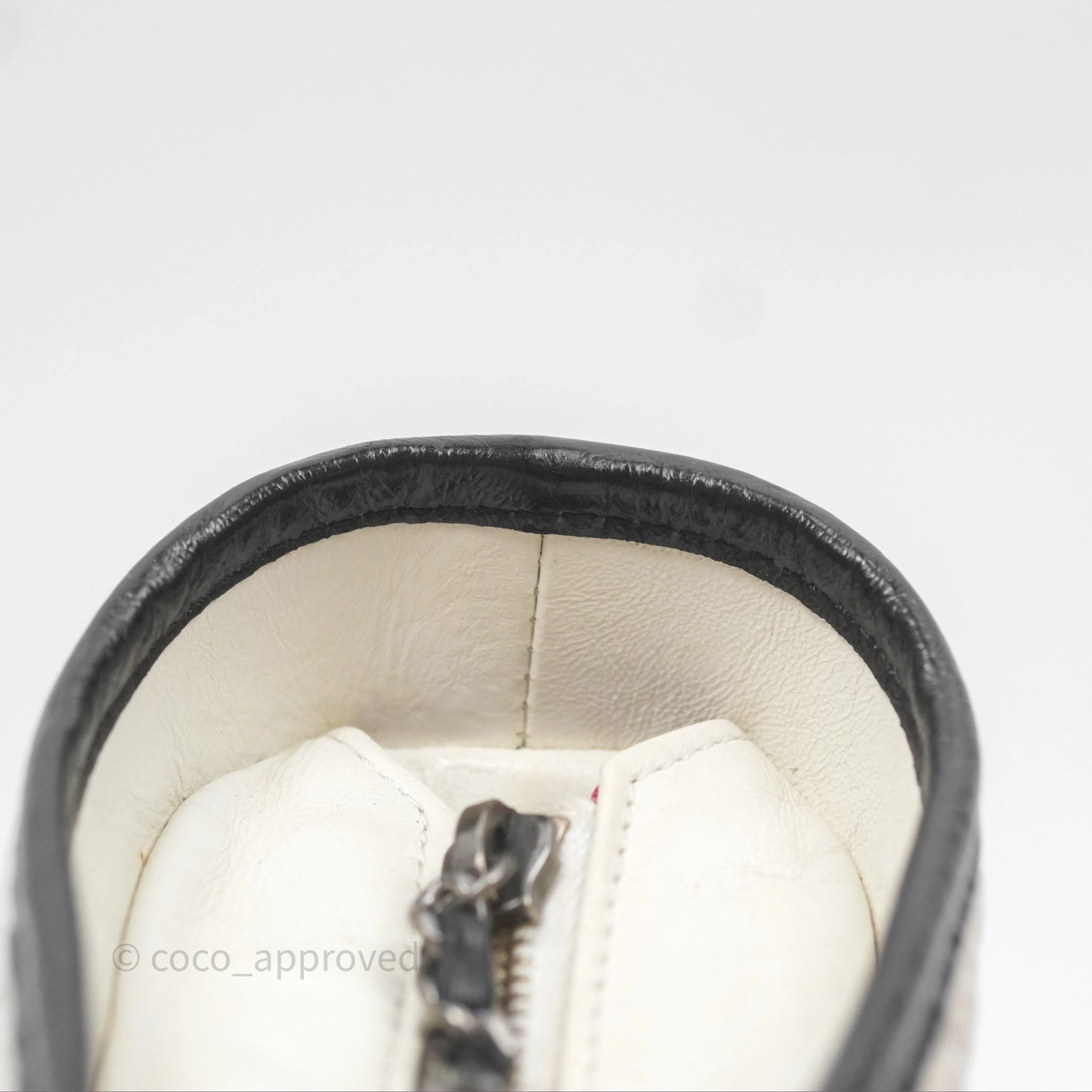 Chanel Small Gabrielle Hobo Quilted Black White Aged Calfskin
