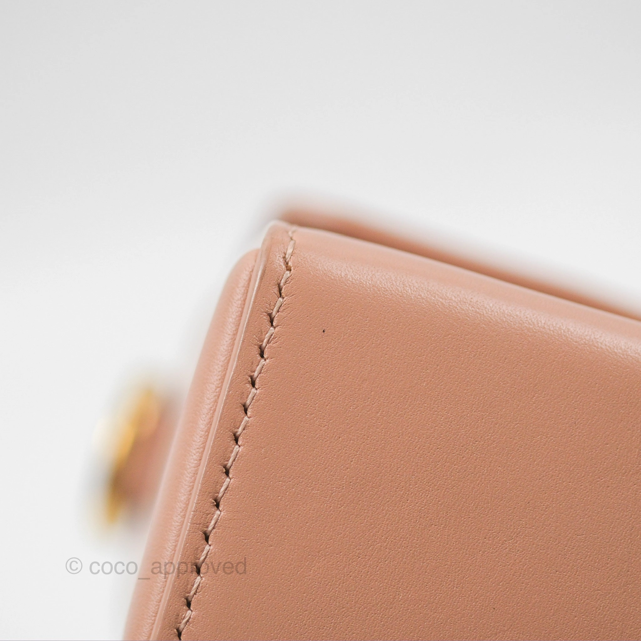 Christian Dior 30 Montaigne Beige Calfskin Box Bag
