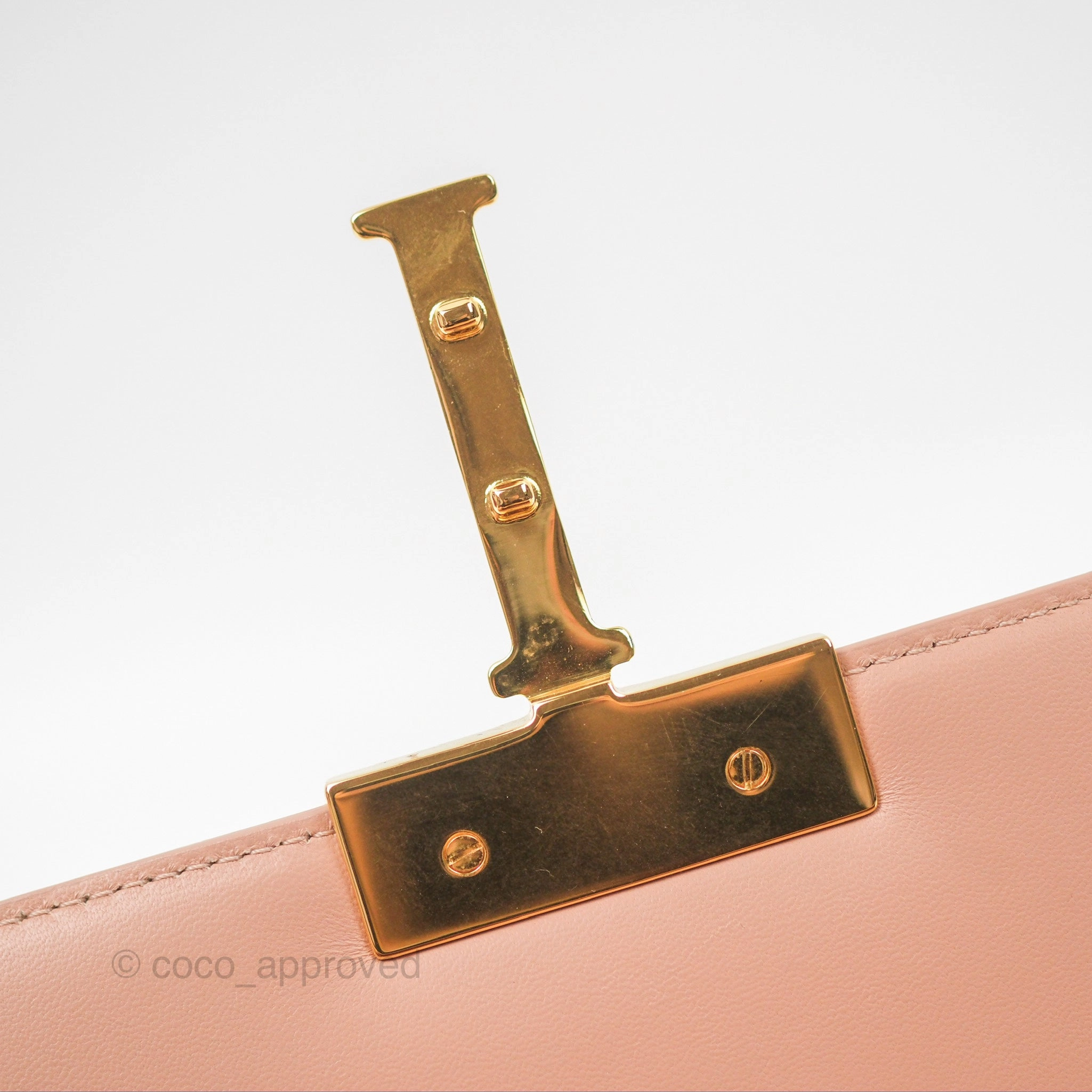 Christian Dior 30 Montaigne Beige Calfskin Box Bag