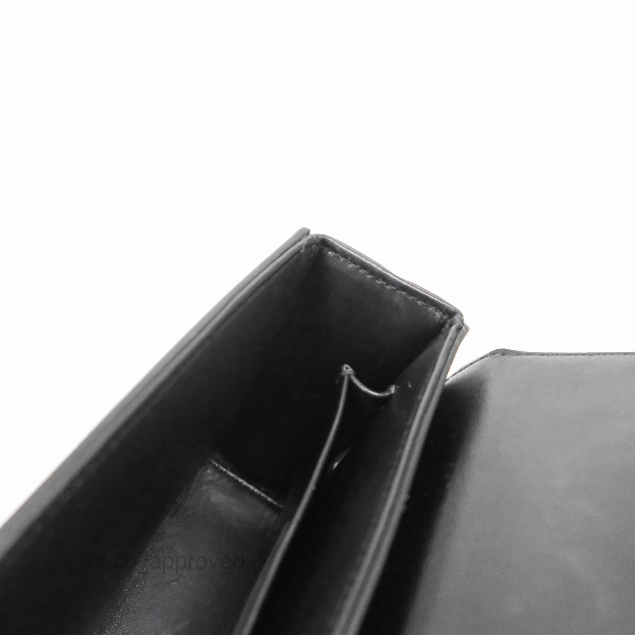 Christian Dior 30 Montaigne Box Bag Black Shiny Clinked Lambskin Gold Hardware