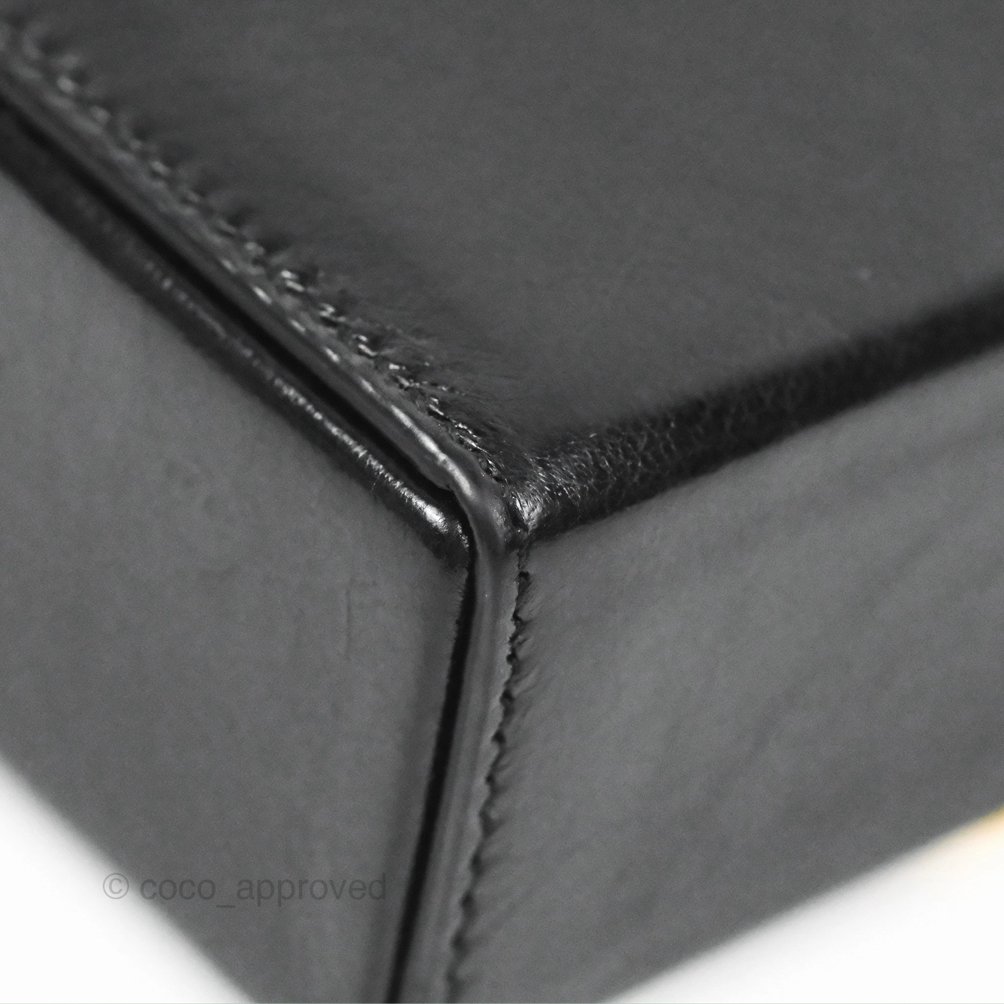 Christian Dior 30 Montaigne Box Bag Black Shiny Clinked Lambskin Gold Hardware