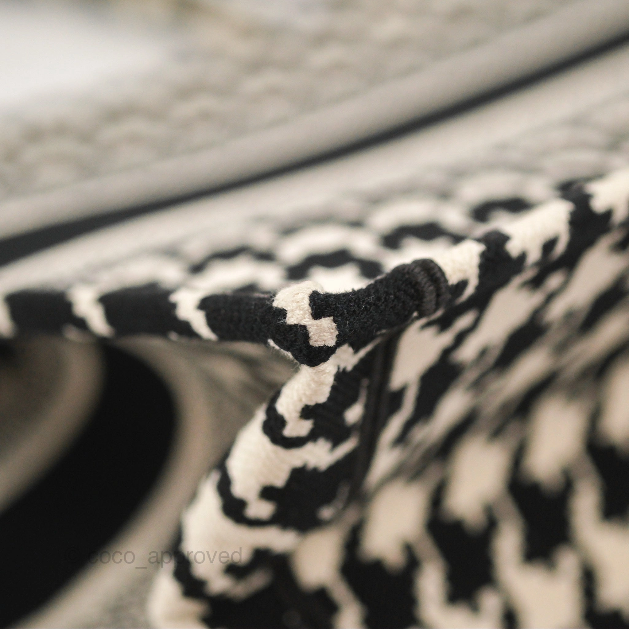 Christian Dior Medium(Old Small)Book Tote Houndstooth Embroidery Black/White