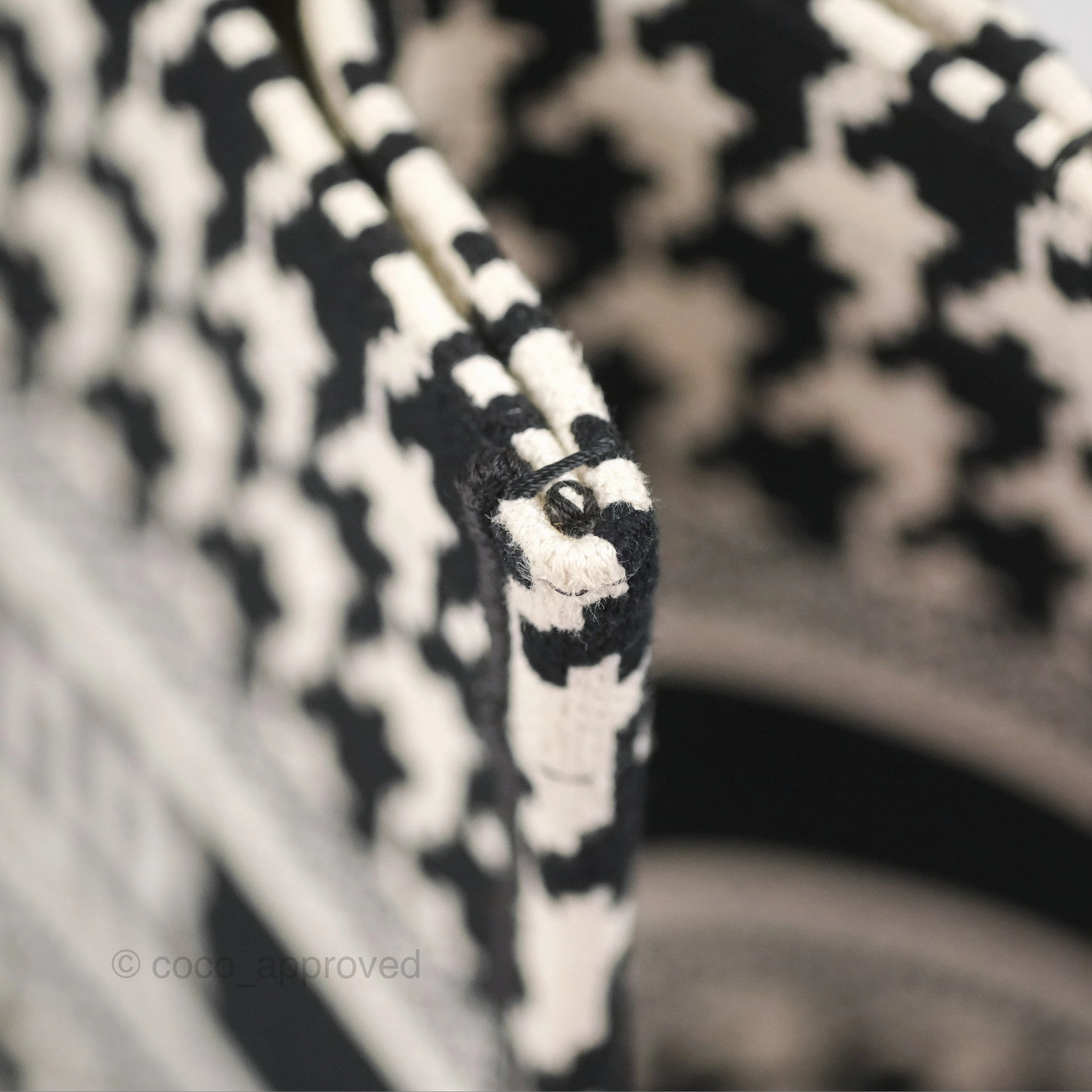 Christian Dior Medium(Old Small)Book Tote Houndstooth Embroidery Black/White