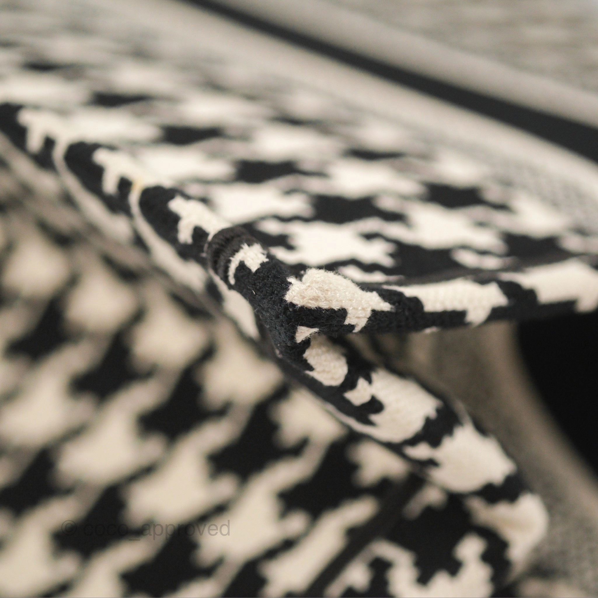 Christian Dior Medium(Old Small)Book Tote Houndstooth Embroidery Black/White