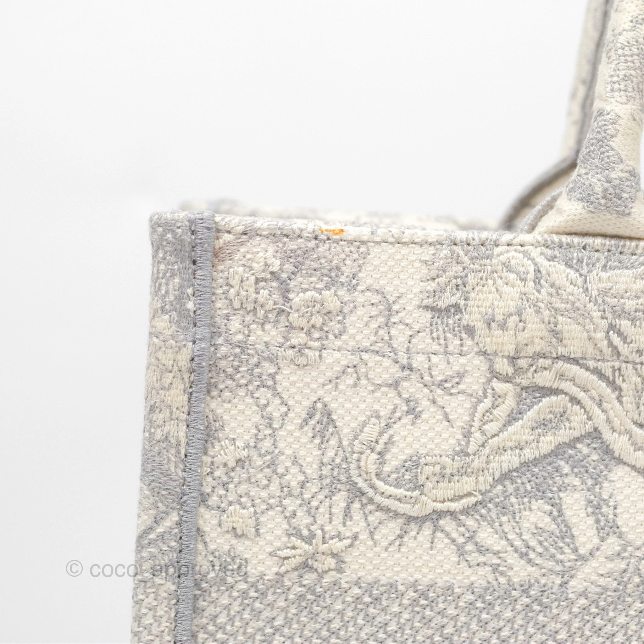 Christian Dior Medium (Old Small) Embroidered Toile De Jouy Light Grey Canvas Book Tote