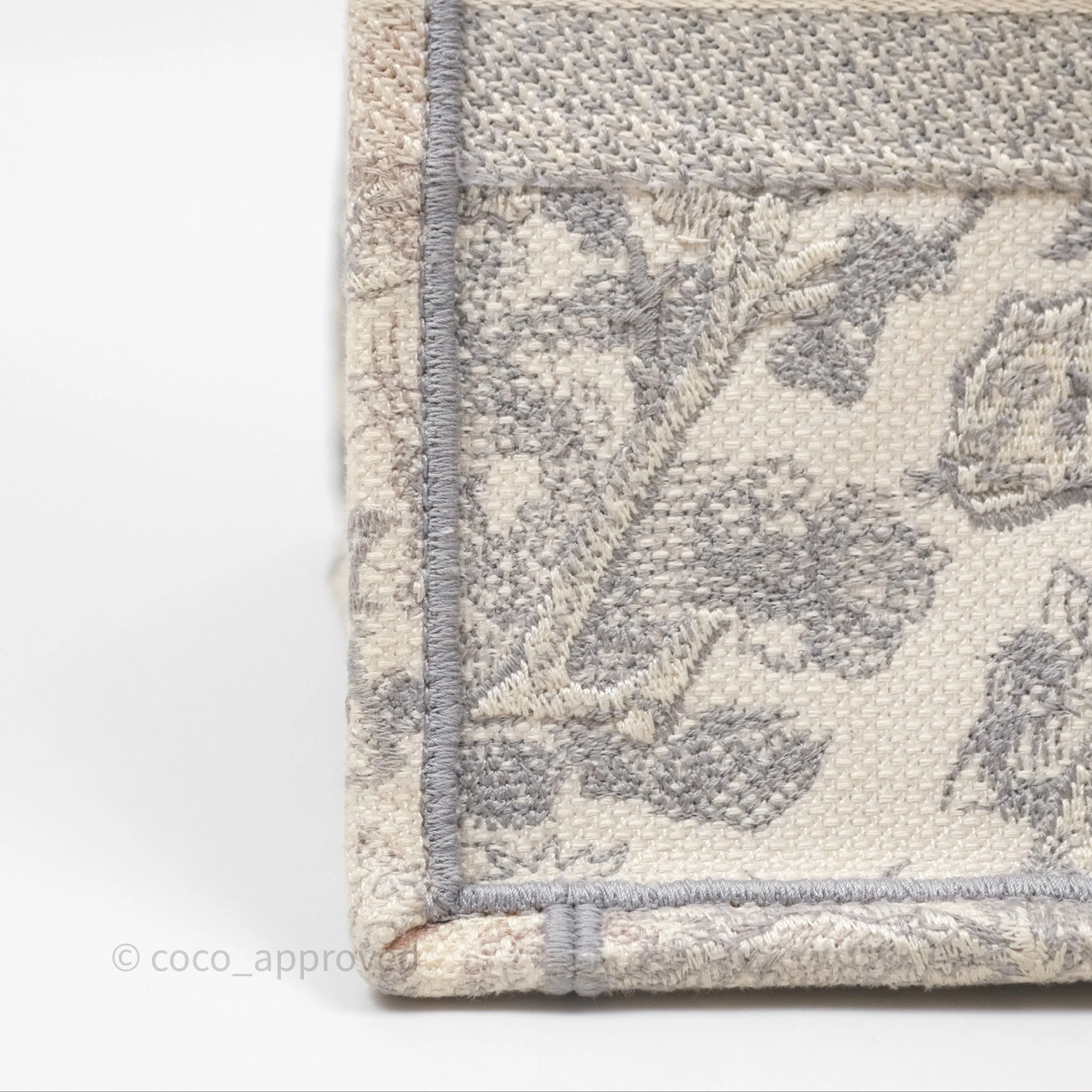 Christian Dior Medium (Old Small) Embroidered Toile De Jouy Light Grey Canvas Book Tote