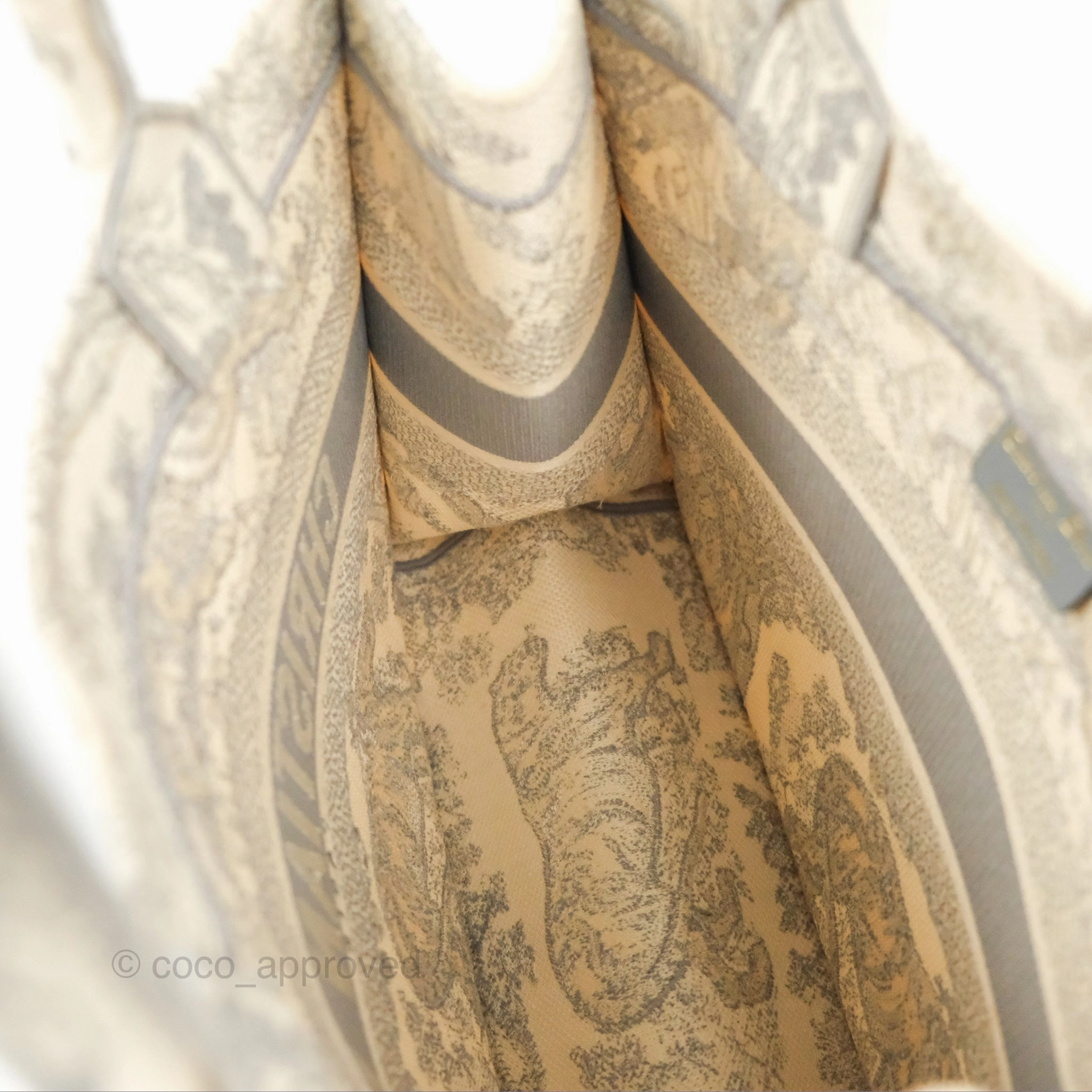 Christian Dior Medium (Old Small) Embroidered Toile De Jouy Light Grey Canvas Book Tote