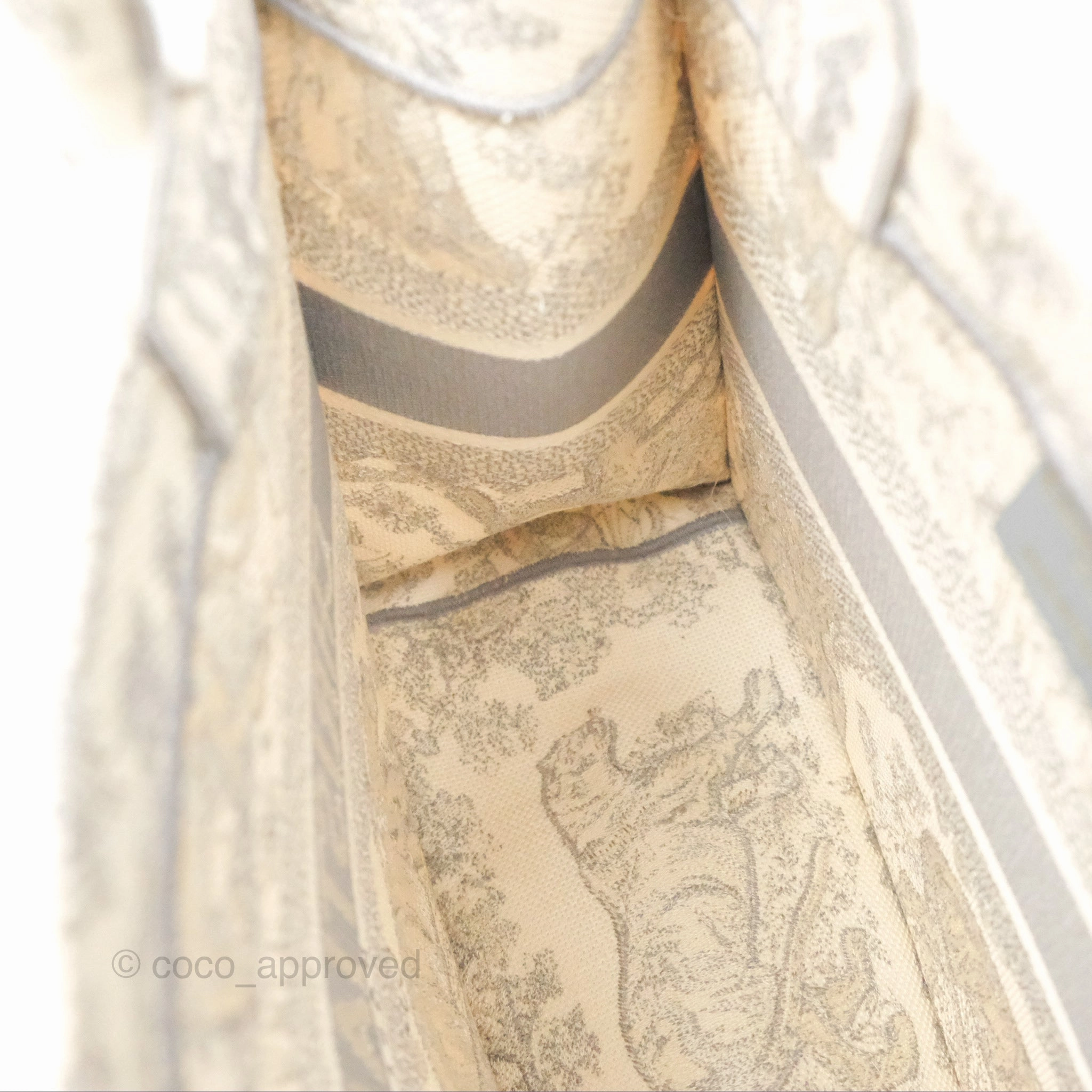 Christian Dior Medium (Old Small) Embroidered Toile De Jouy Light Grey Canvas Book Tote