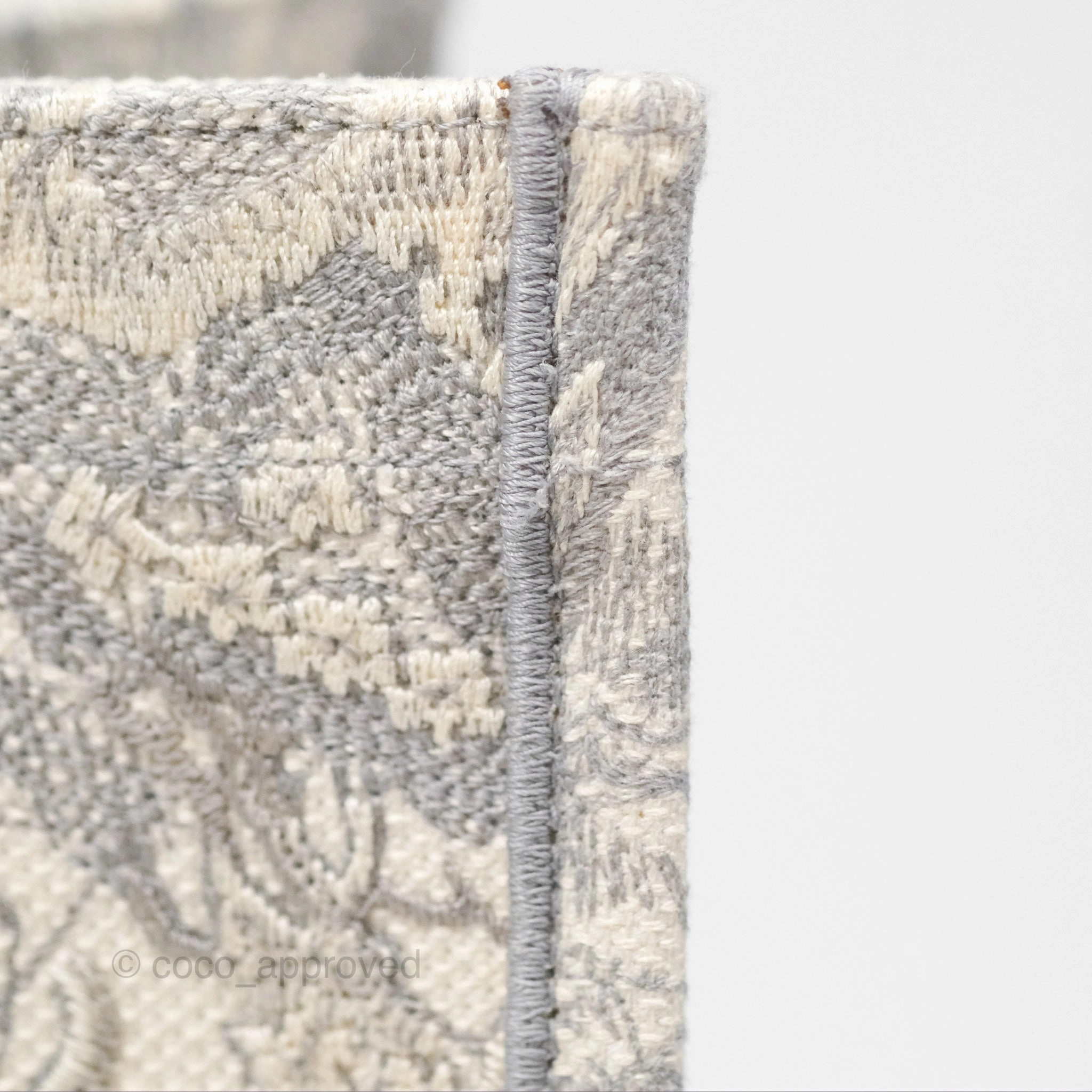 Christian Dior Medium (Old Small) Embroidered Toile De Jouy Light Grey Canvas Book Tote