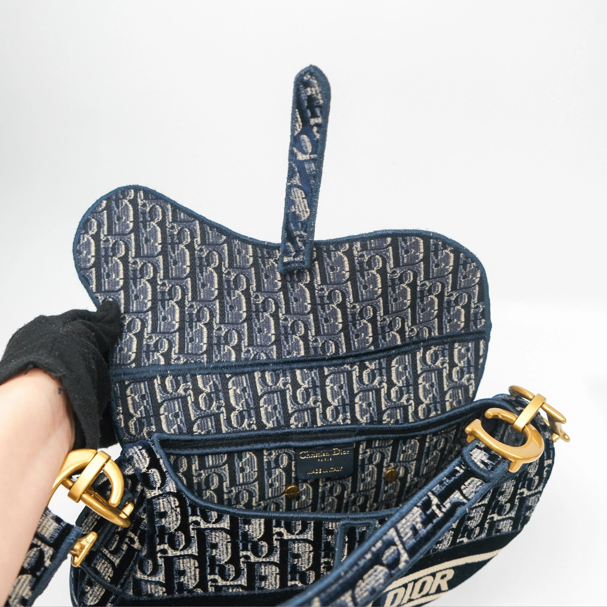 Christian Dior Saddle Bag Velvet Navy Dior Oblique Embroidery Gold Hardware