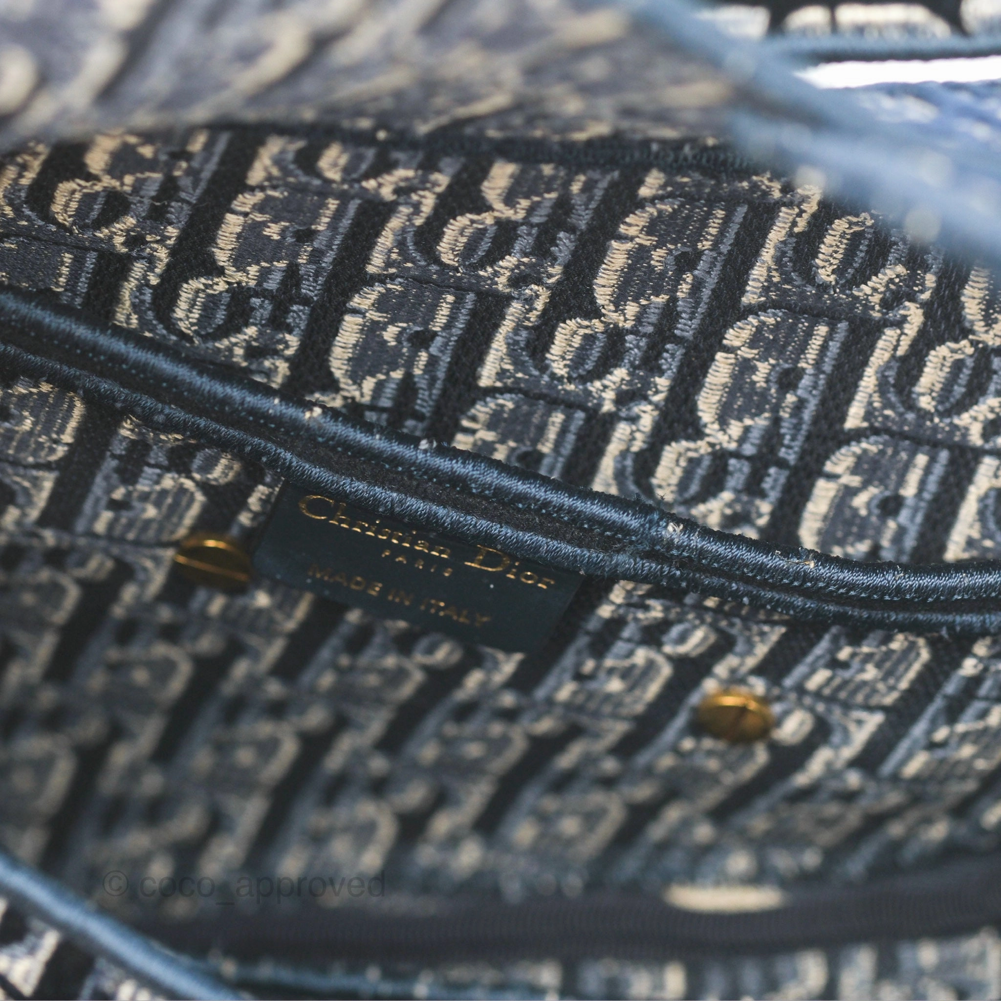 Christian Dior Saddle Bag Velvet Navy Dior Oblique Embroidery Gold Hardware