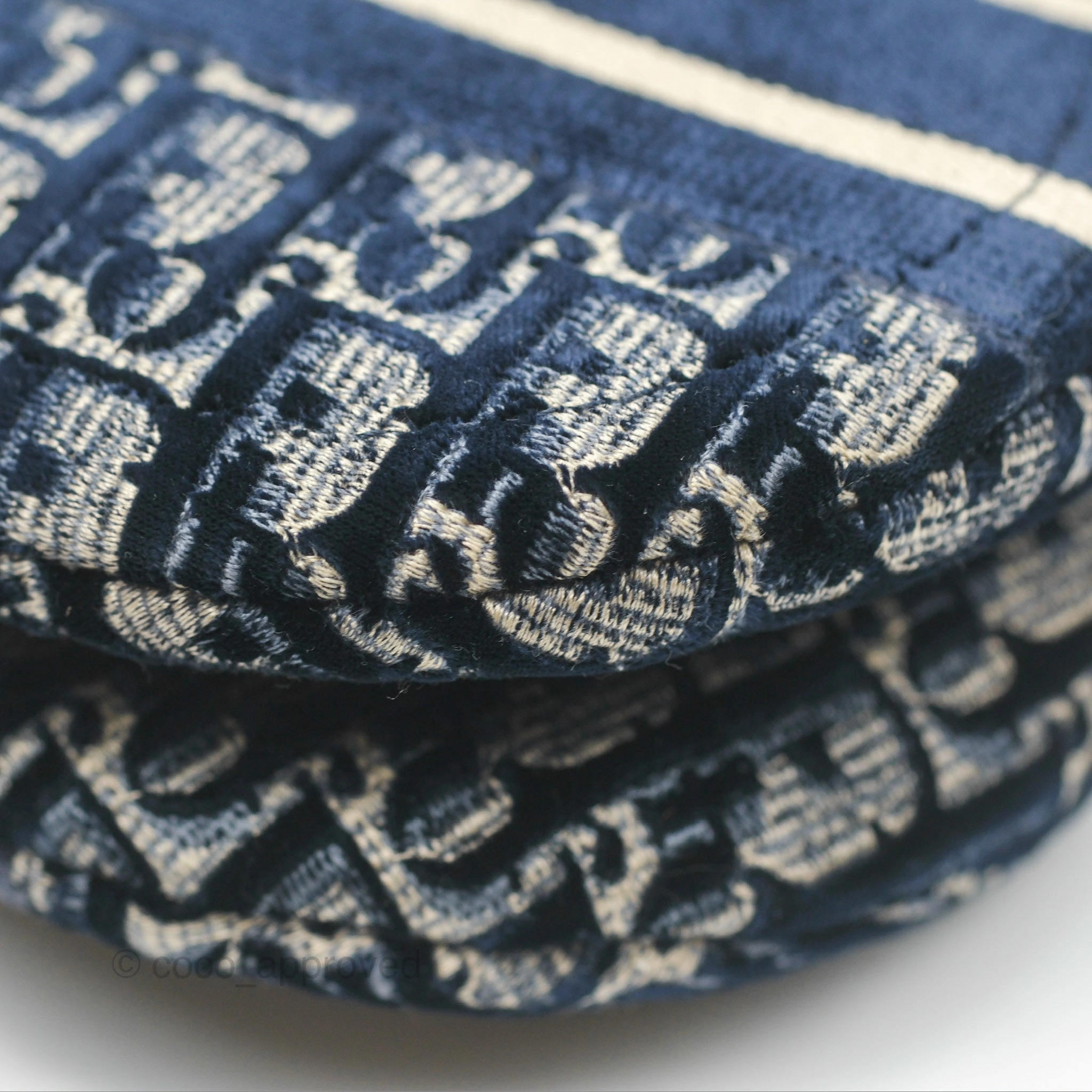 Christian Dior Saddle Bag Velvet Navy Dior Oblique Embroidery Gold Hardware