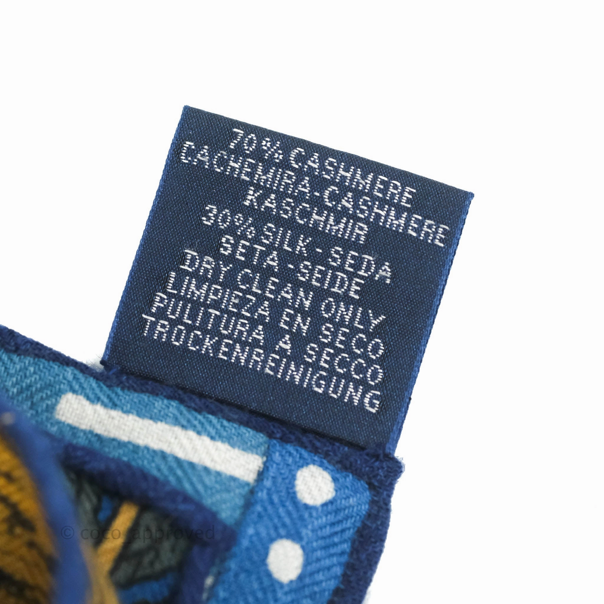 Hermes Acte III. Scene I. La Clairiere shawl 140 Scarf Bleu Nuit/Jaune/Vert