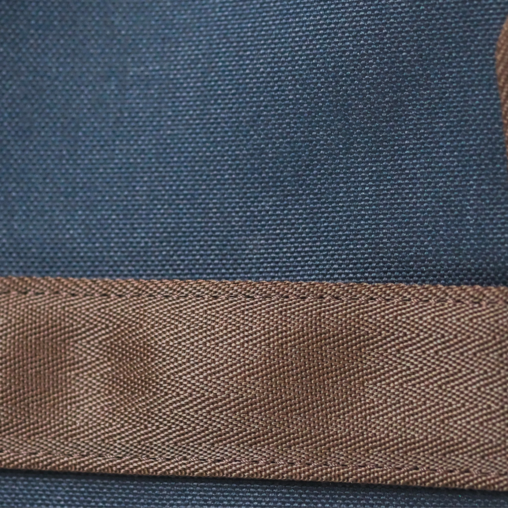 Hermes The Grooming Bag Bleu Navy / Feu
