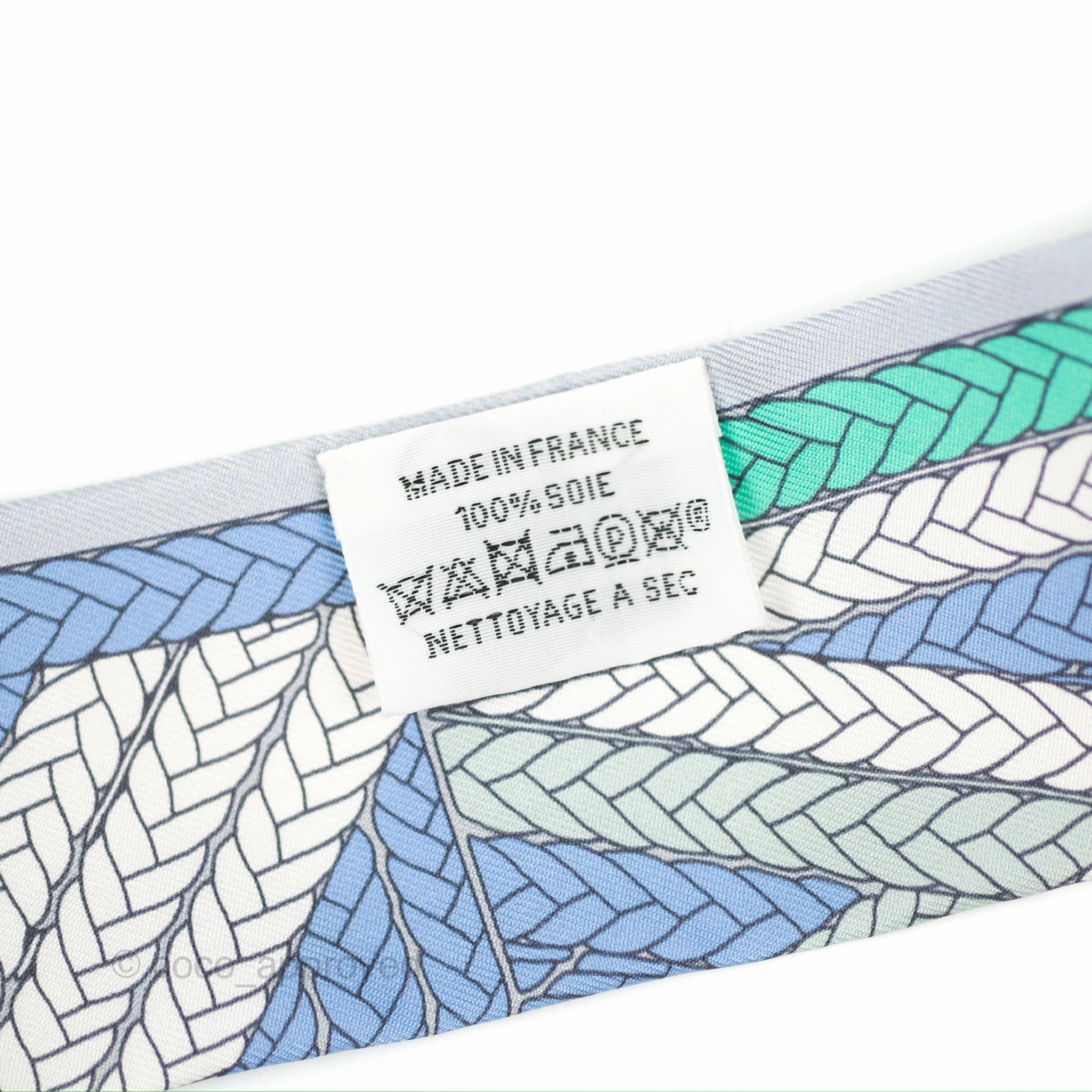 Hermes Tresses H Silk Twilly