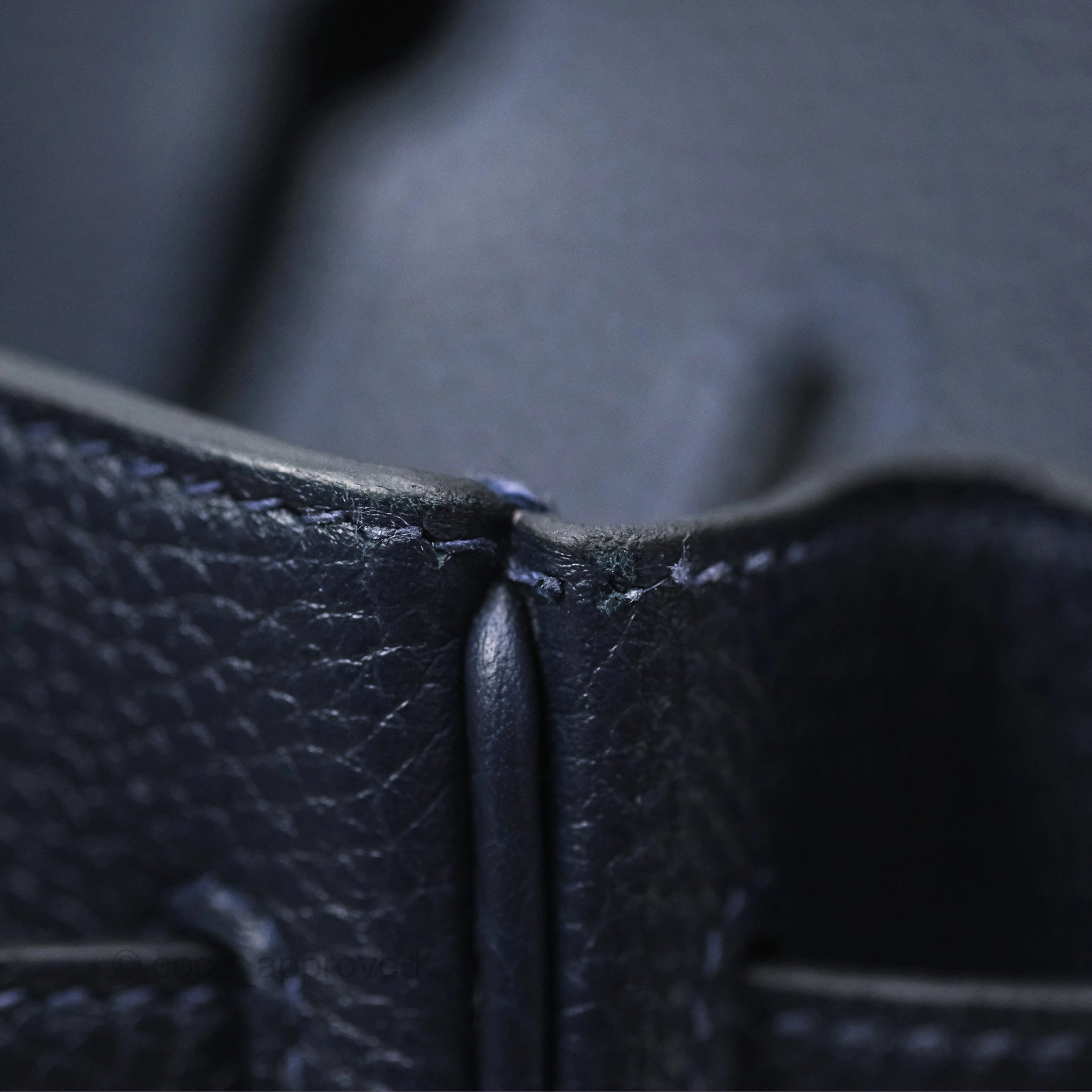 Herms Birkin 25 Retourne Bleu Nuit 2Z Togo Gold Hardware