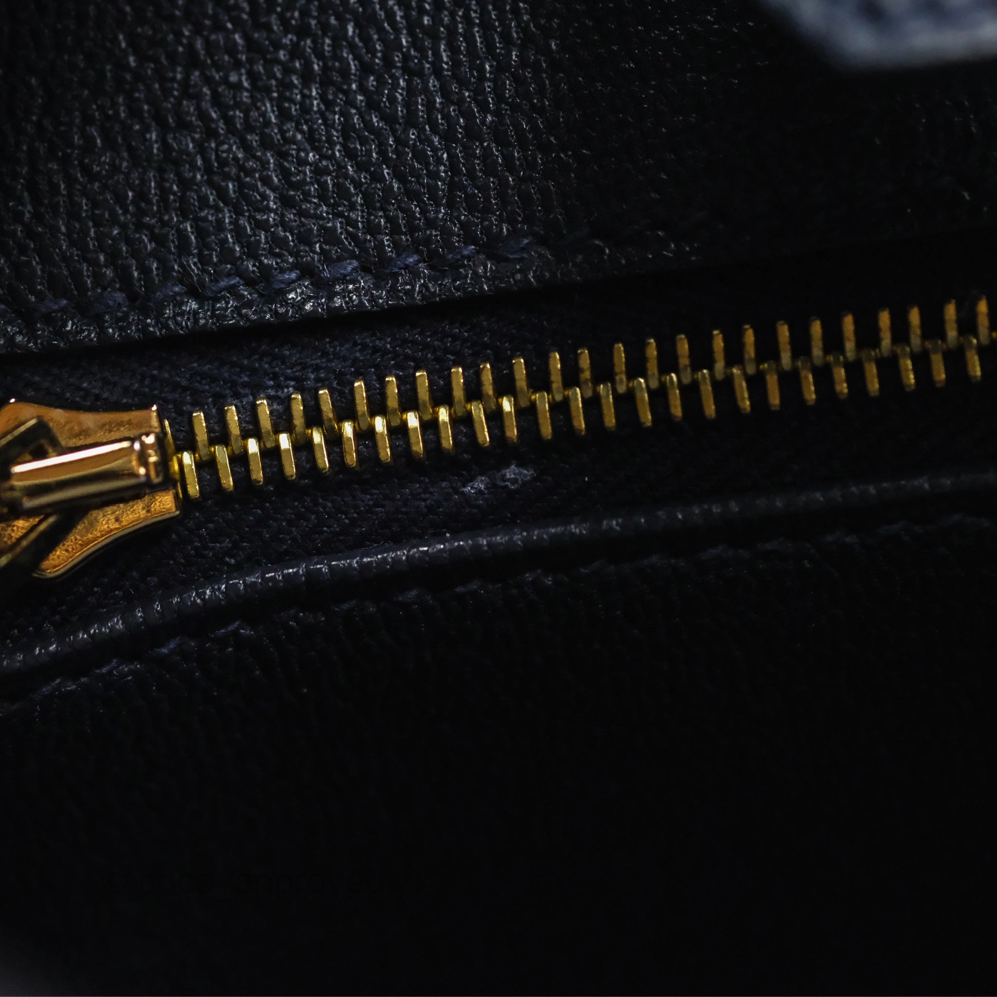 Herms Birkin 25 Retourne Bleu Nuit 2Z Togo Gold Hardware