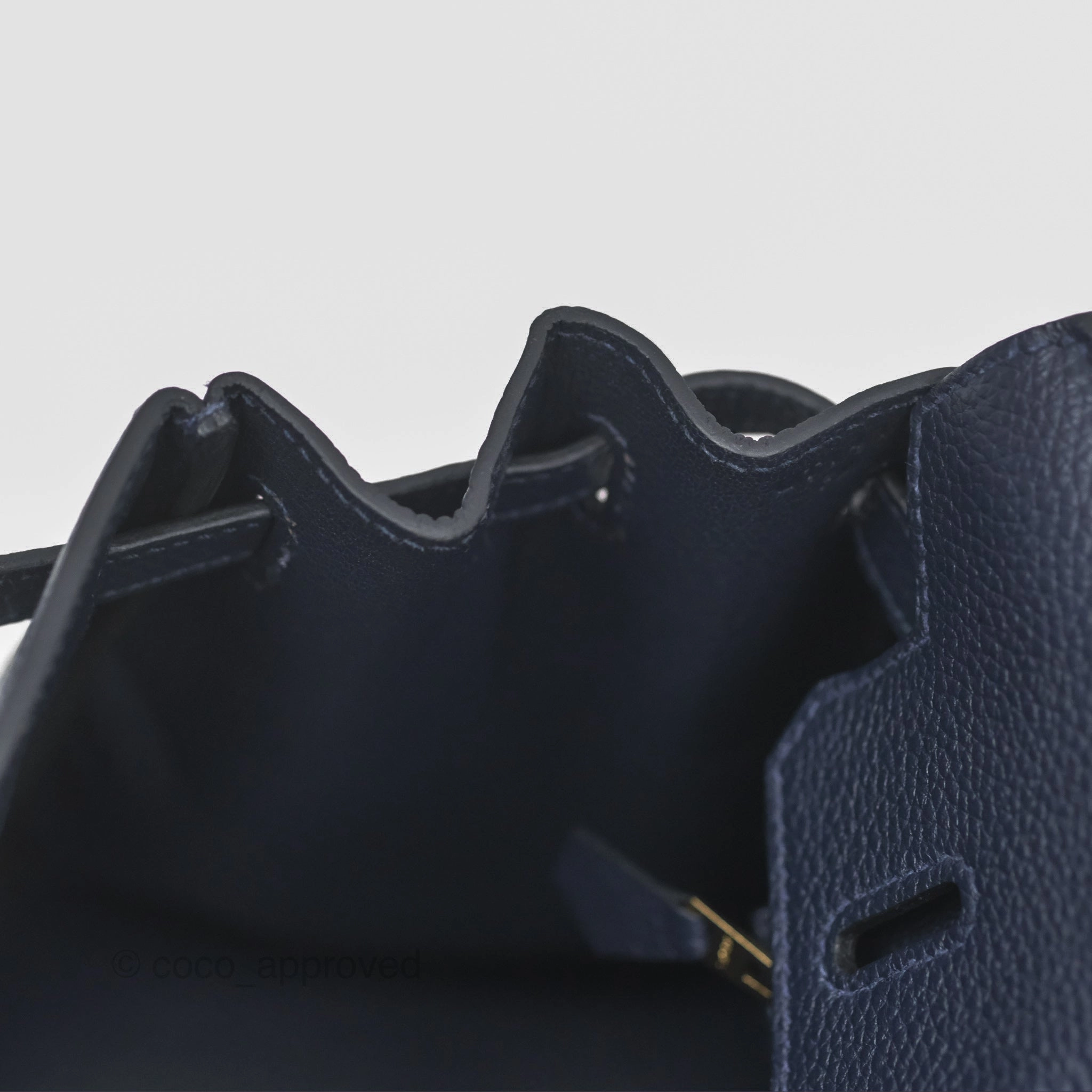 Herms Birkin 25 Retourne Bleu Nuit 2Z Togo Gold Hardware