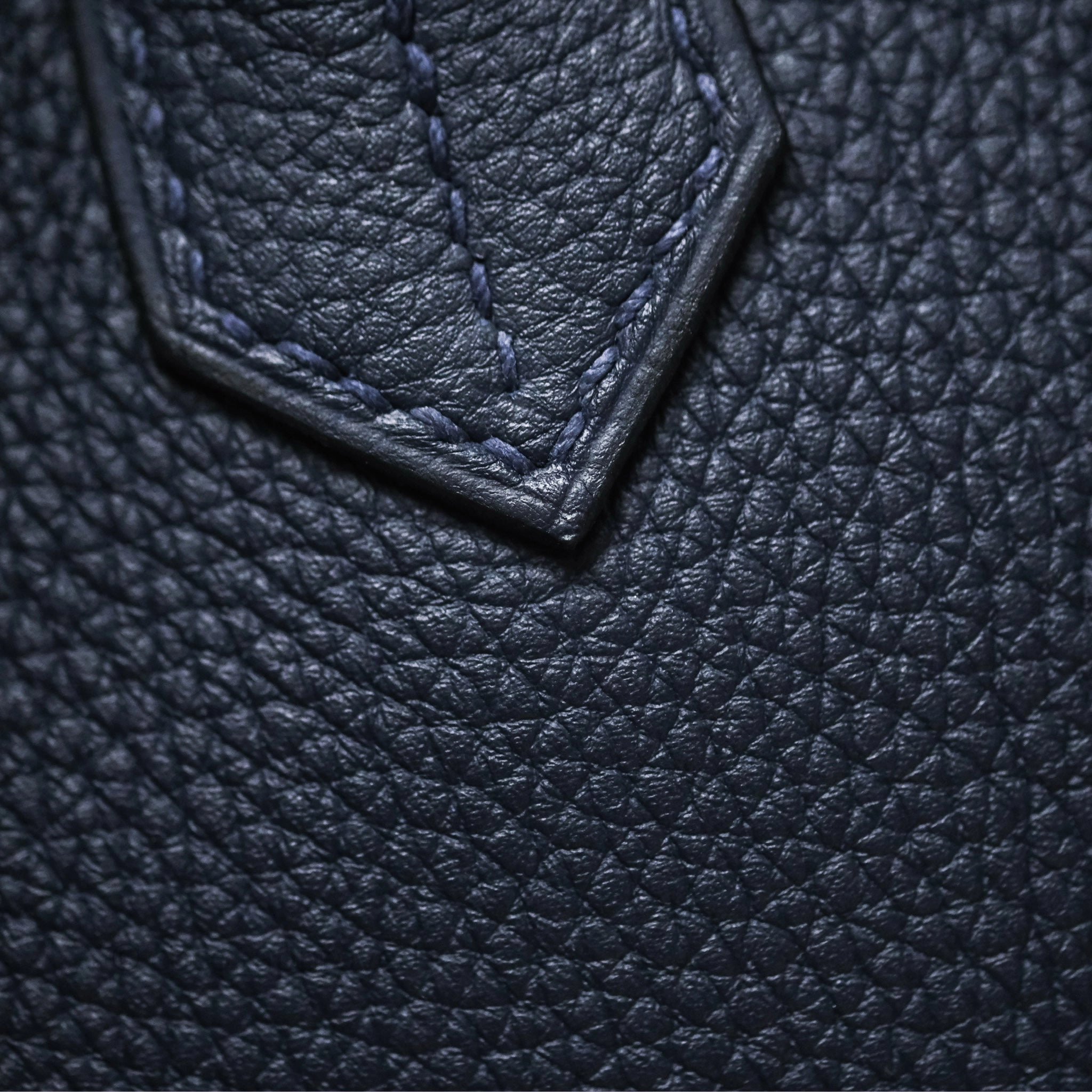 Herms Birkin 30 Retourne Bleu Nuit 2Z Togo Gold Hardware