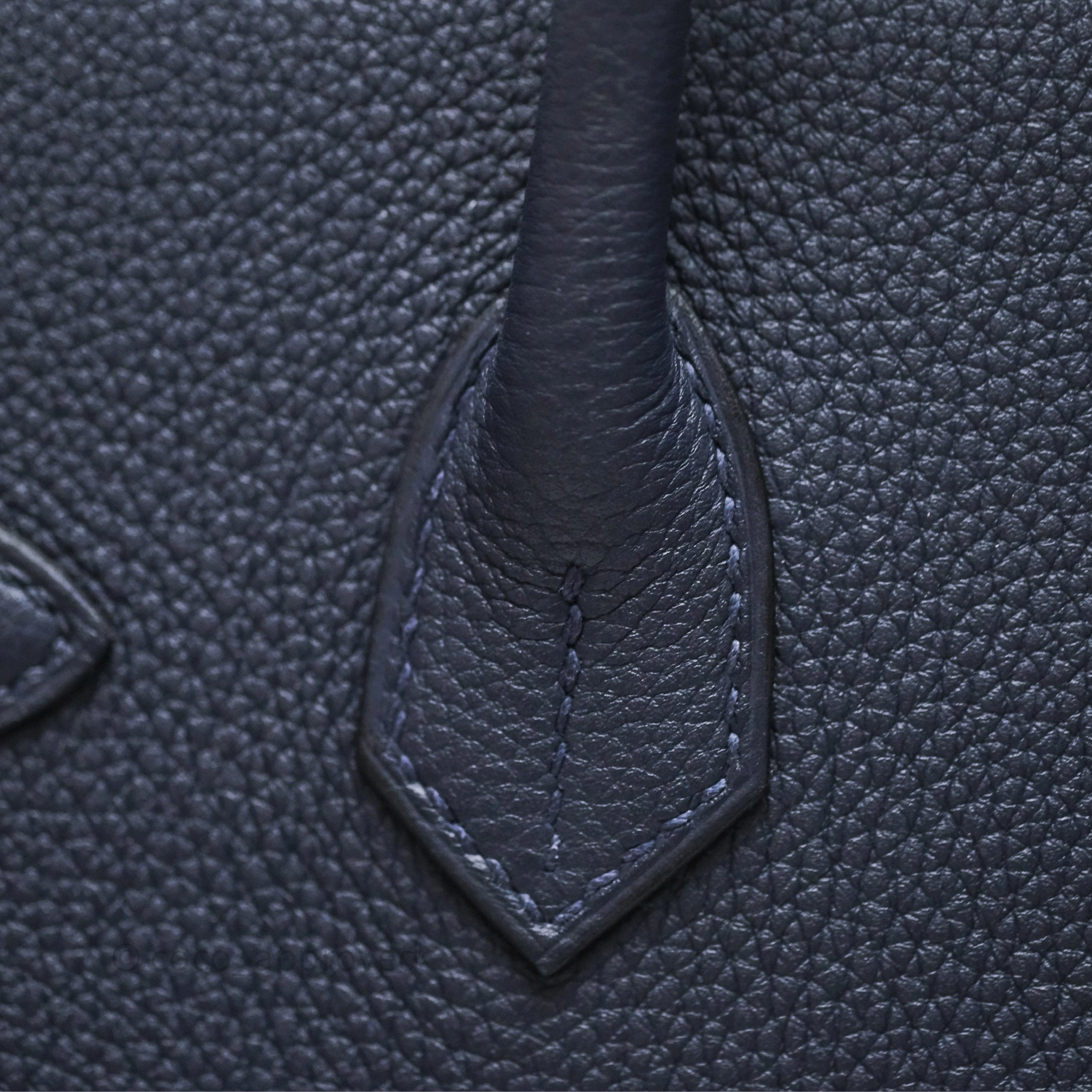 Herms Birkin 30 Retourne Bleu Nuit 2Z Togo Gold Hardware