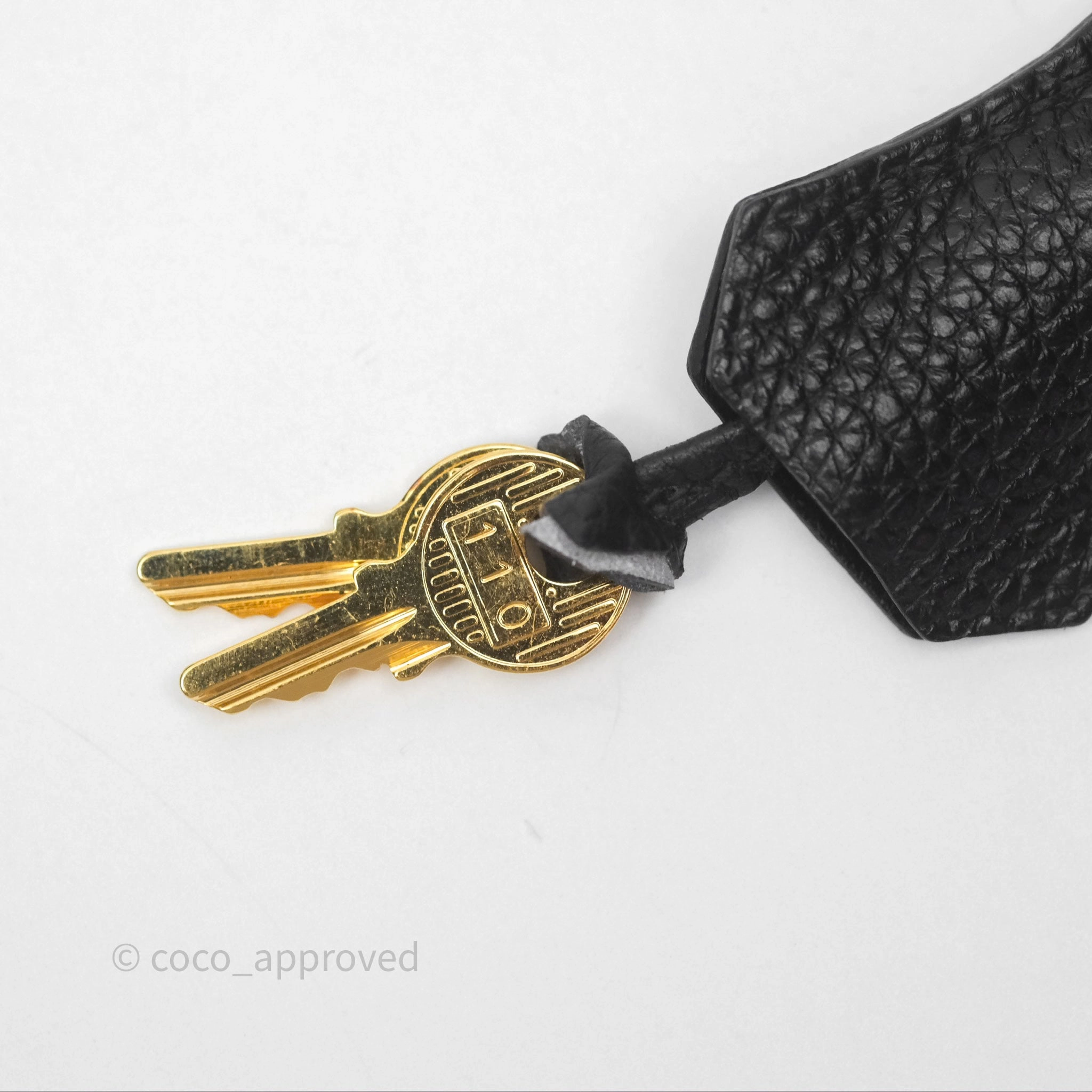Herms Birkin 30 Retourne Noir 89 Clemence Gold Hardware