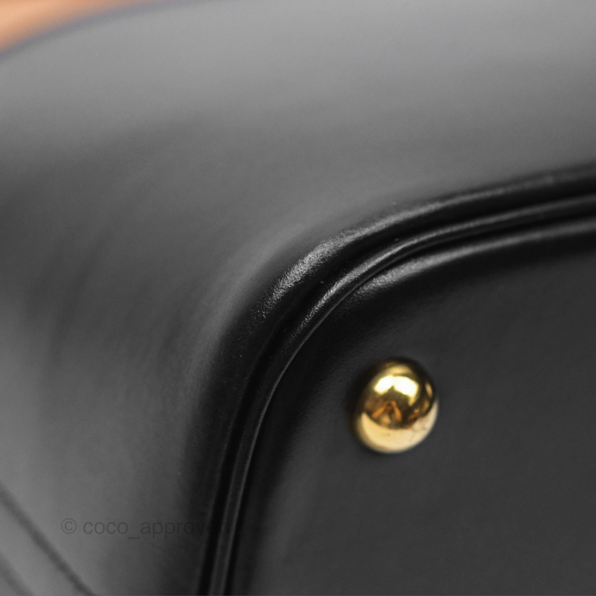 Herms Bolide 31 Noir 89 / Natural Box Leather Gold Hardware