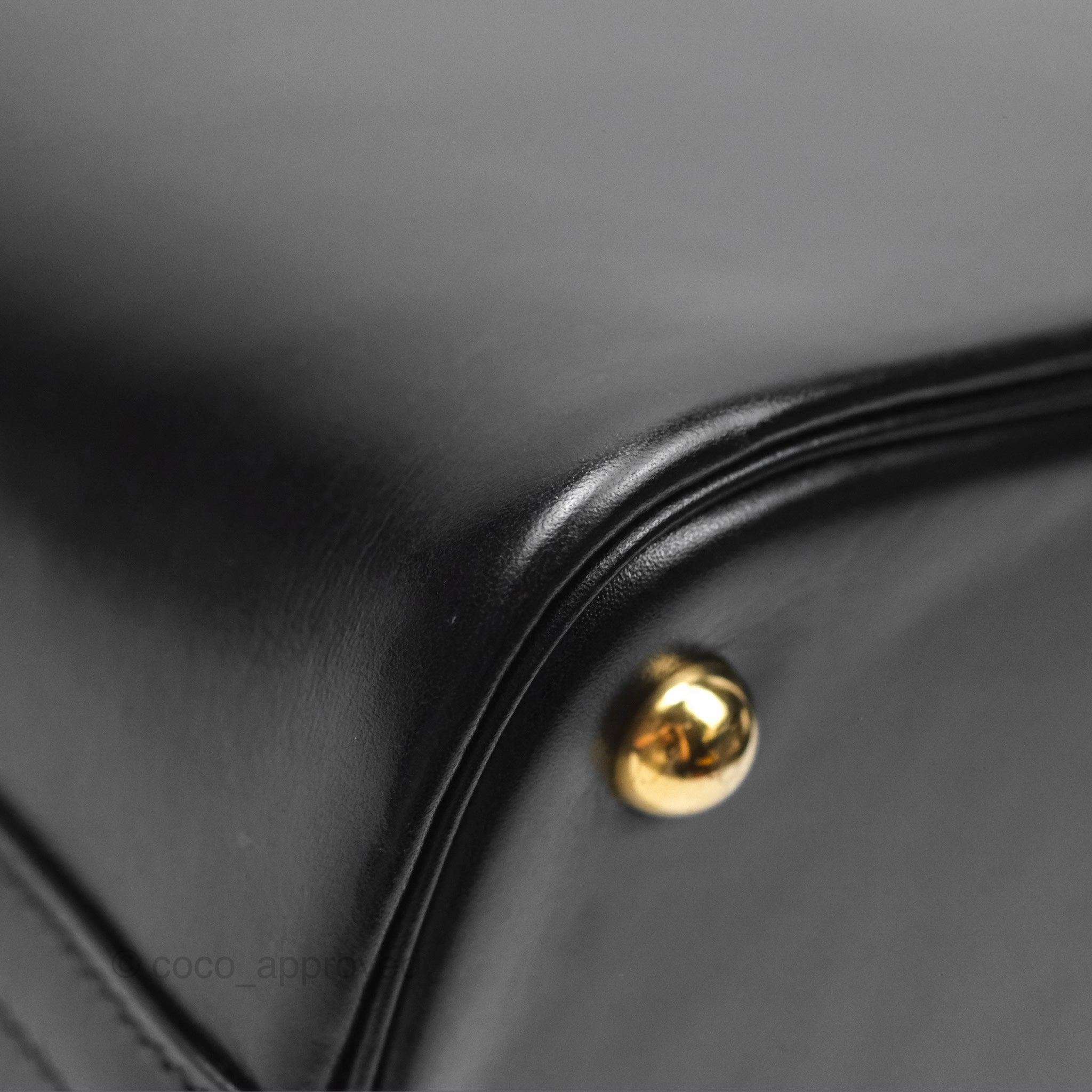 Herms Bolide 31 Noir 89 / Natural Box Leather Gold Hardware
