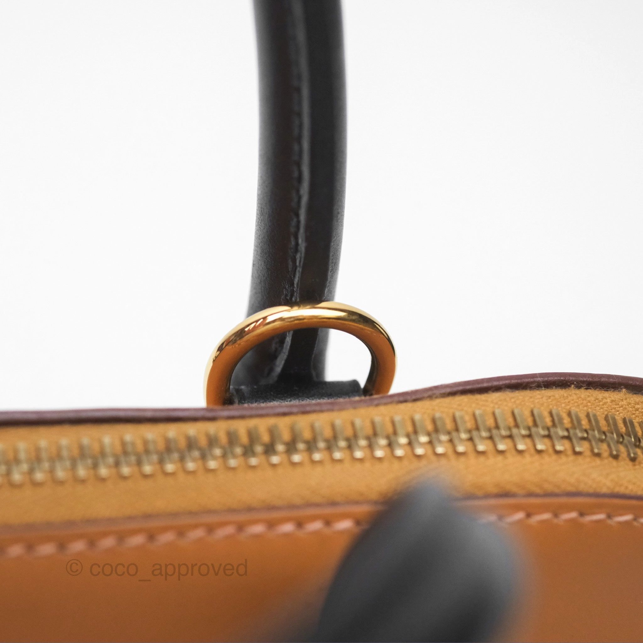 Herms Bolide 31 Noir 89 / Natural Box Leather Gold Hardware