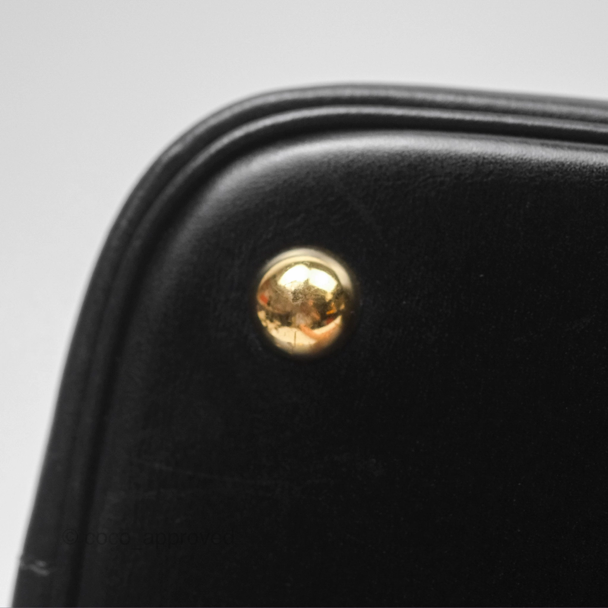 Herms Bolide 31 Noir 89 / Natural Box Leather Gold Hardware