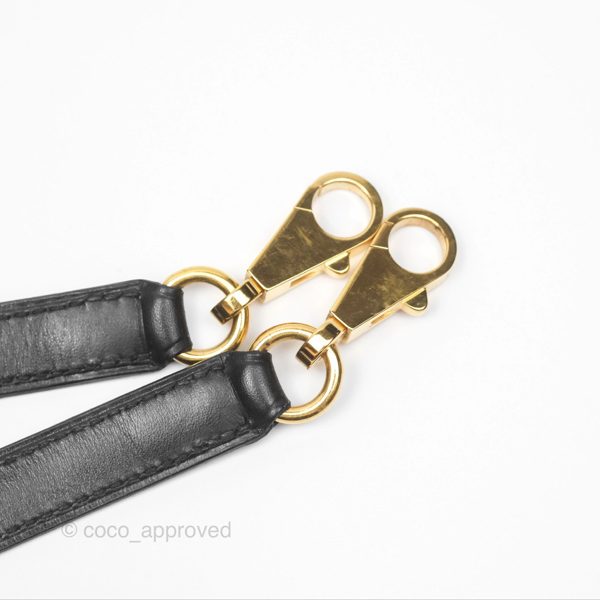 Herms Bolide 31 Noir 89 / Natural Box Leather Gold Hardware