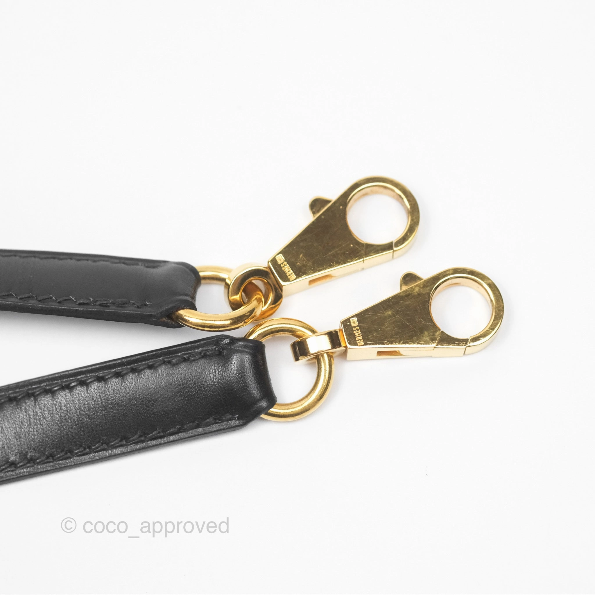 Herms Bolide 31 Noir 89 / Natural Box Leather Gold Hardware