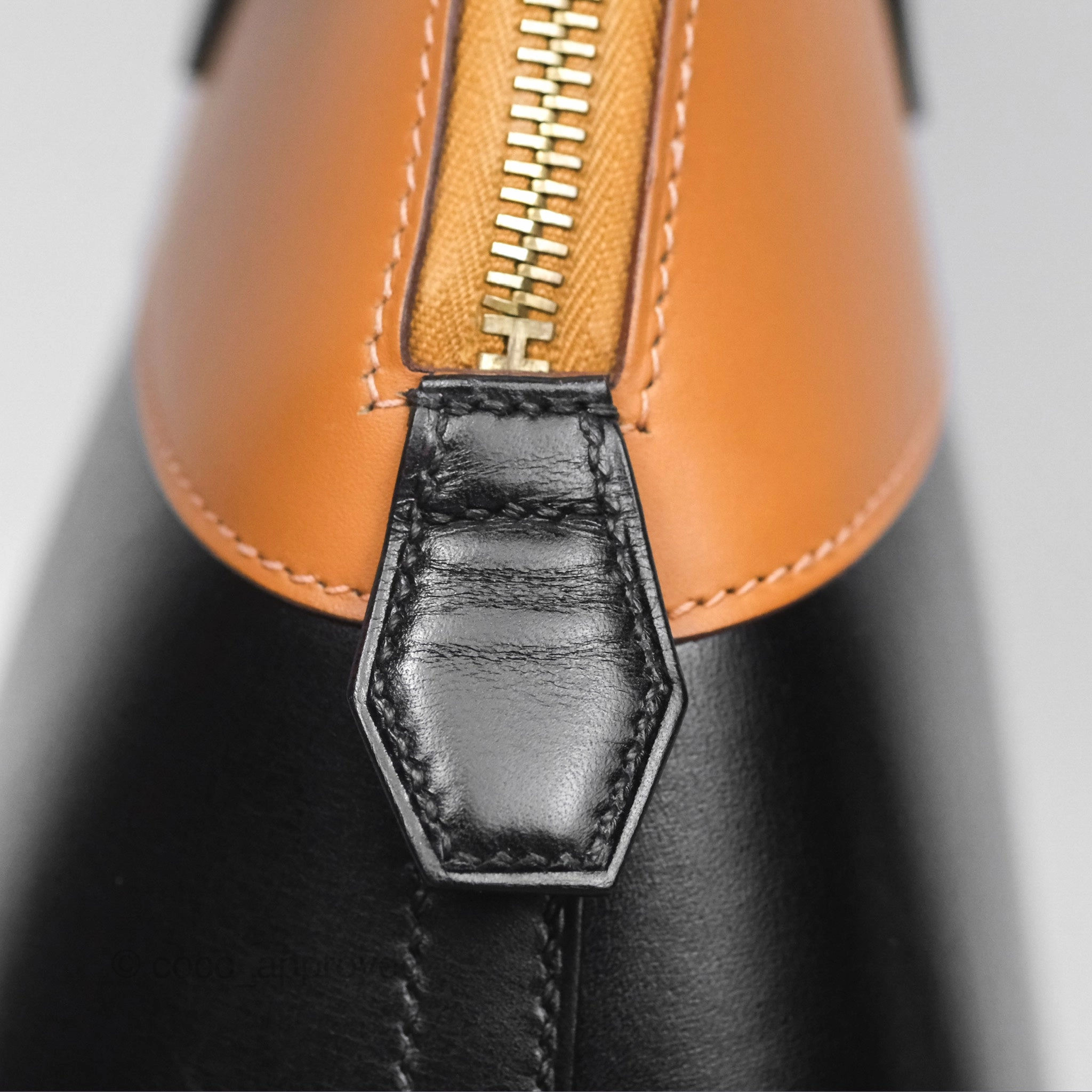 Herms Bolide 31 Noir 89 / Natural Box Leather Gold Hardware