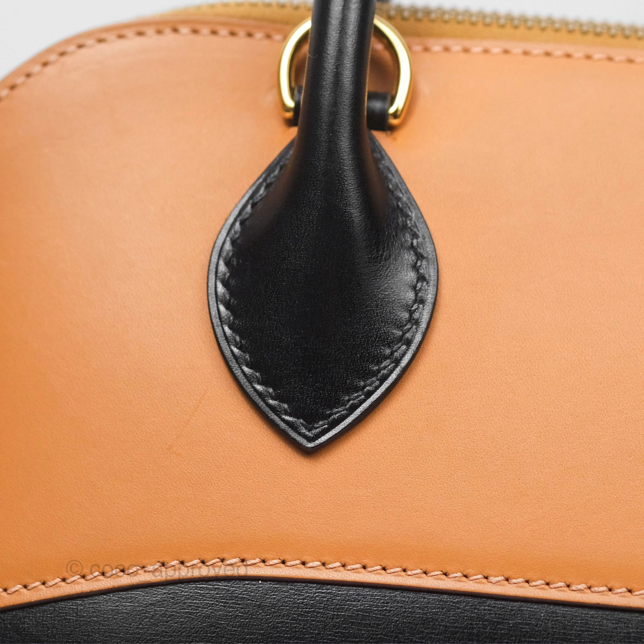 Herms Bolide 31 Noir 89 / Natural Box Leather Gold Hardware