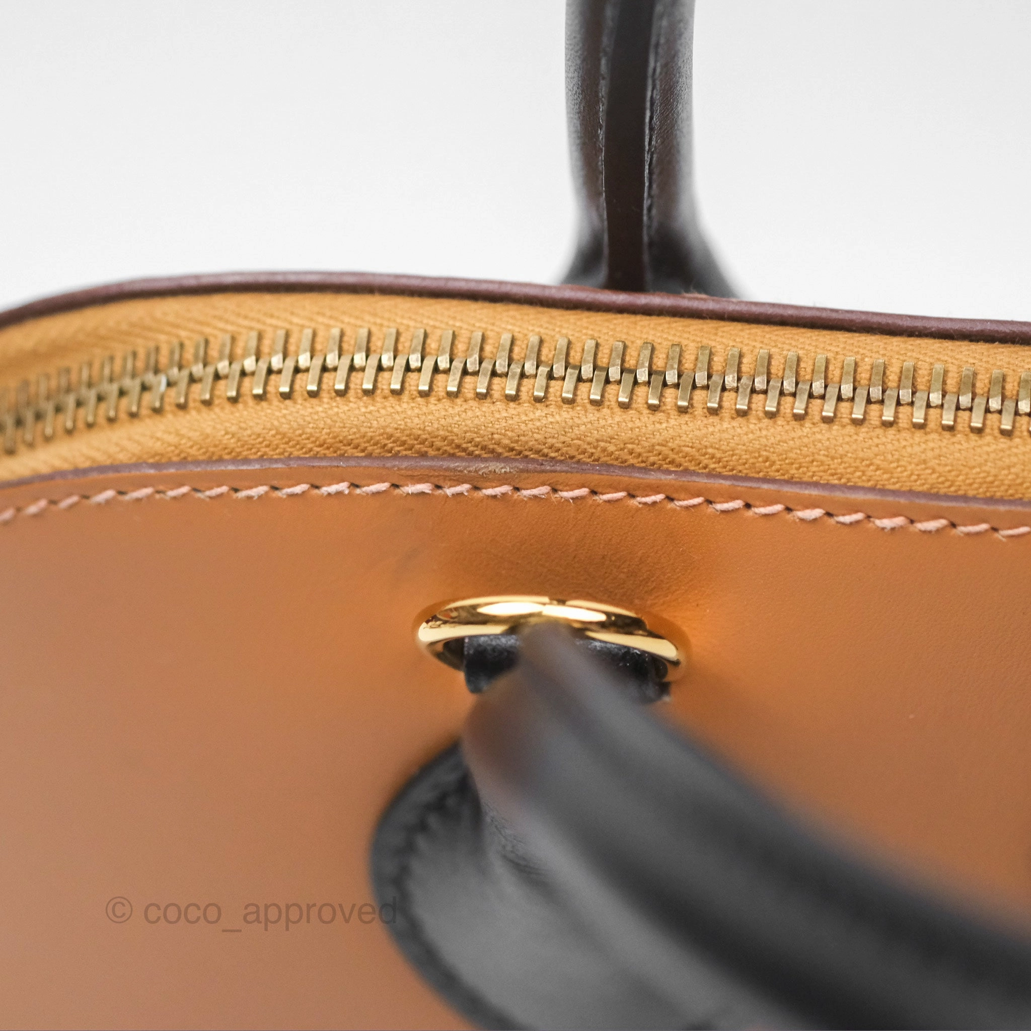 Herms Bolide 31 Noir 89 / Natural Box Leather Gold Hardware