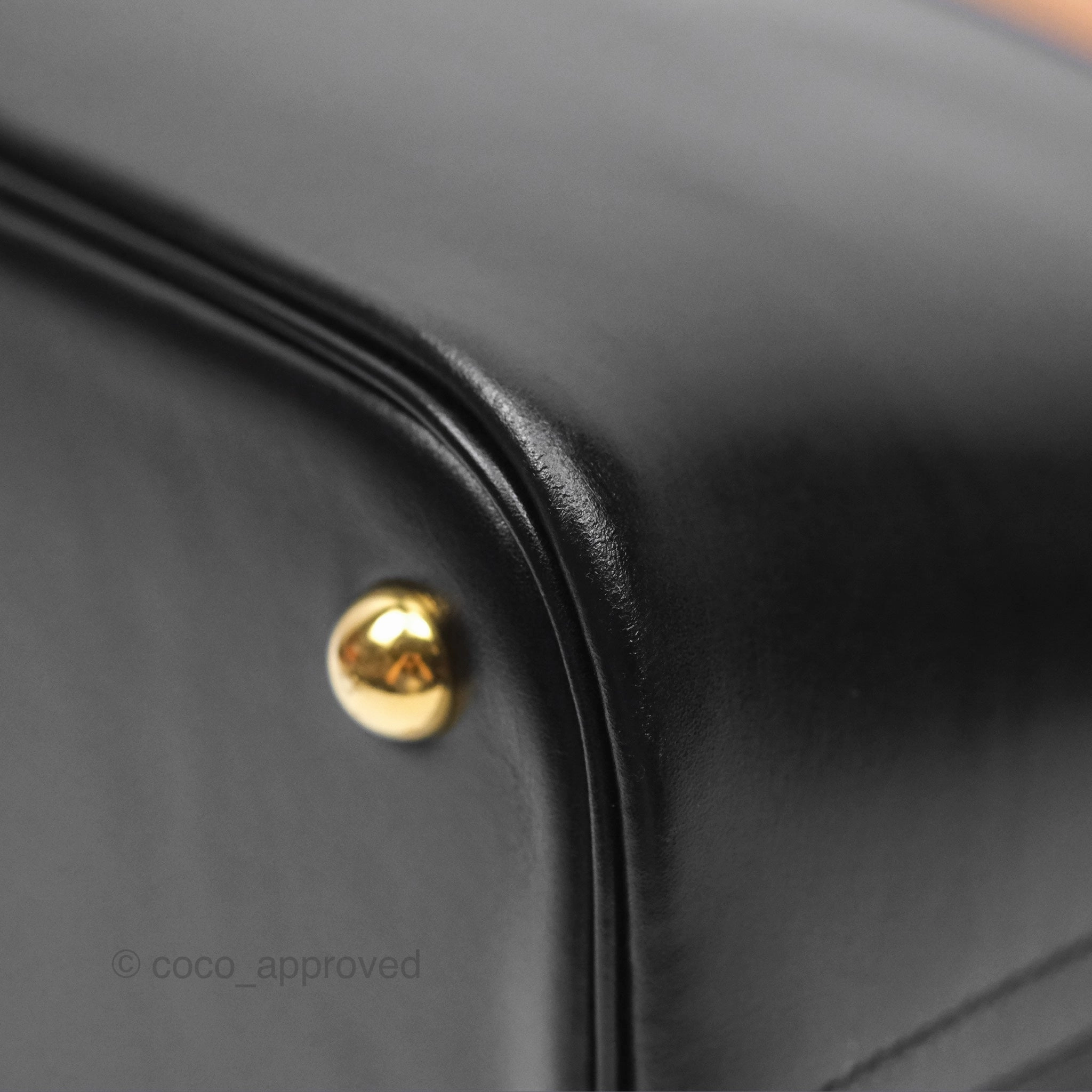 Herms Bolide 31 Noir 89 / Natural Box Leather Gold Hardware