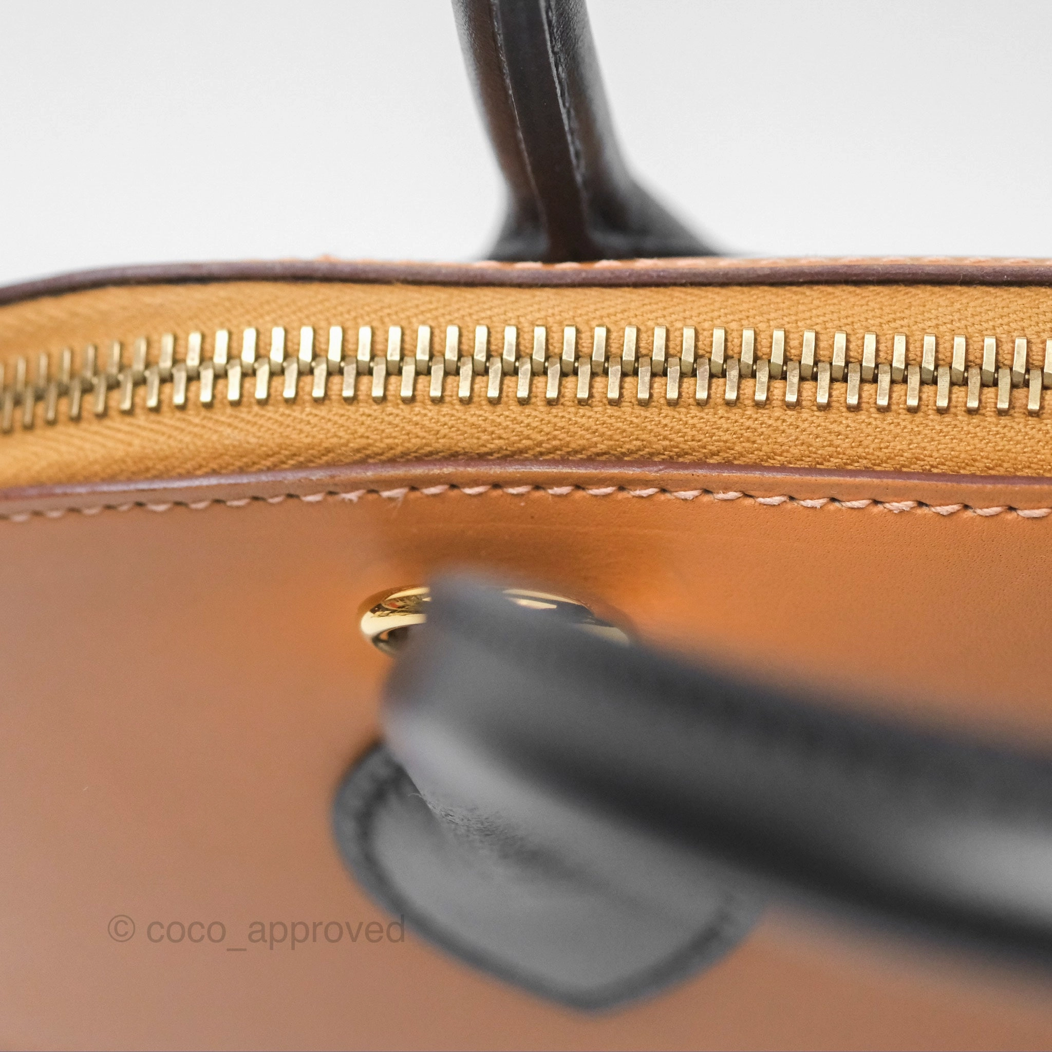 Herms Bolide 31 Noir 89 / Natural Box Leather Gold Hardware