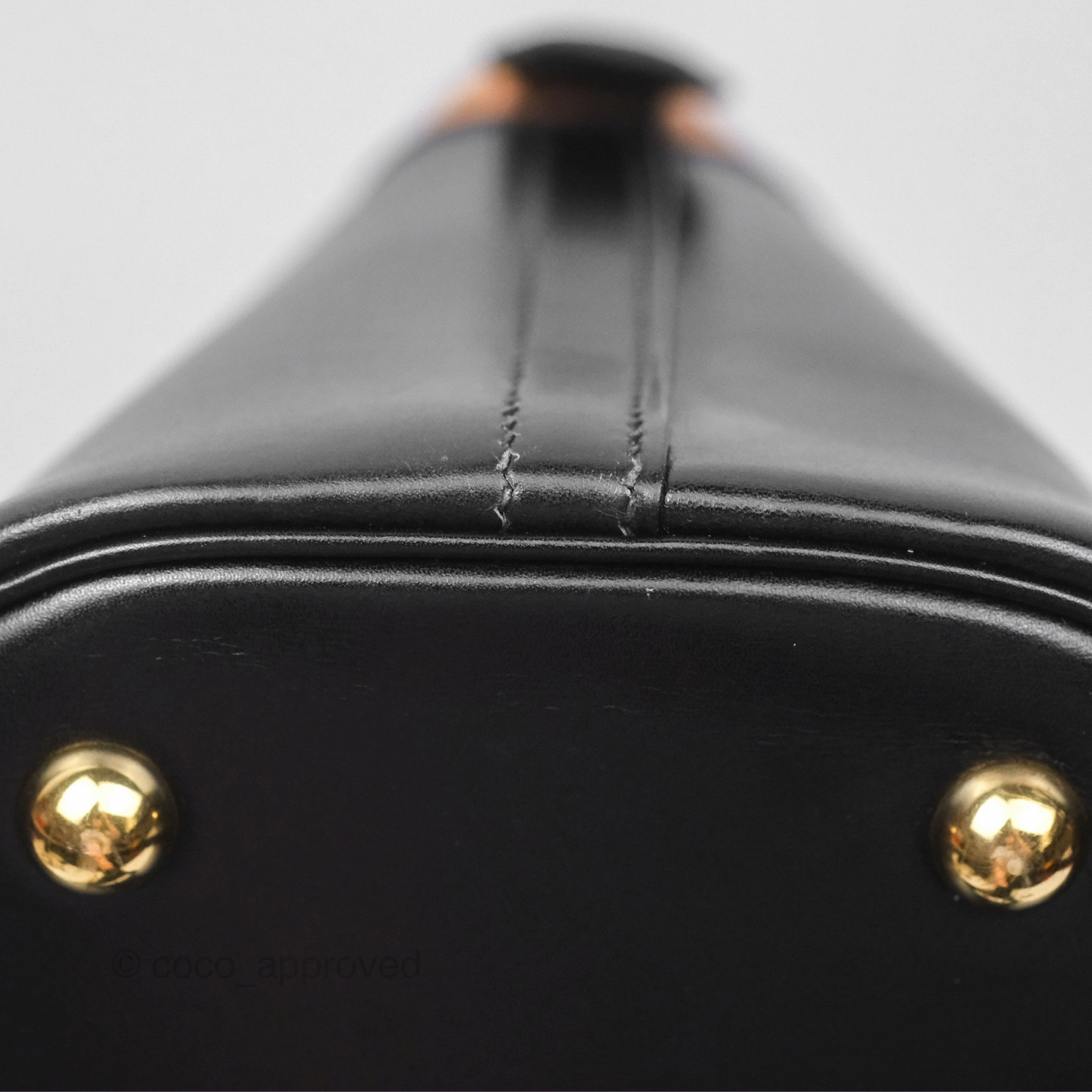 Herms Bolide 31 Noir 89 / Natural Box Leather Gold Hardware