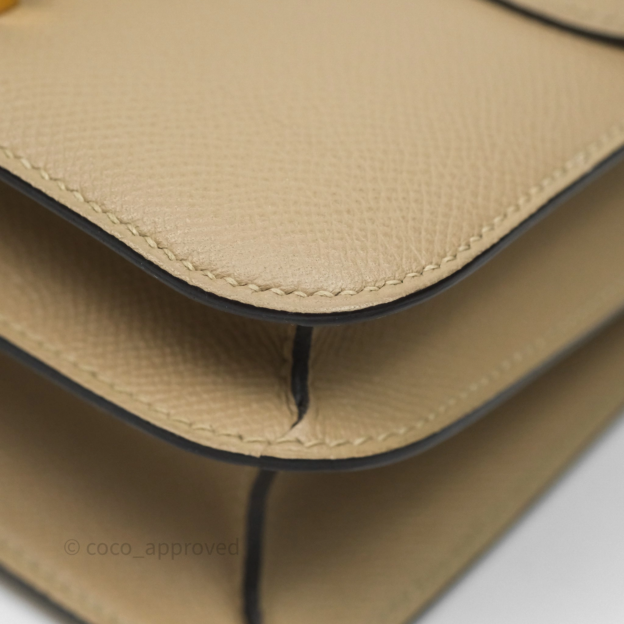 Herms Constance 24 Trench S2/ Naturel 27 Epsom Gold Hardware