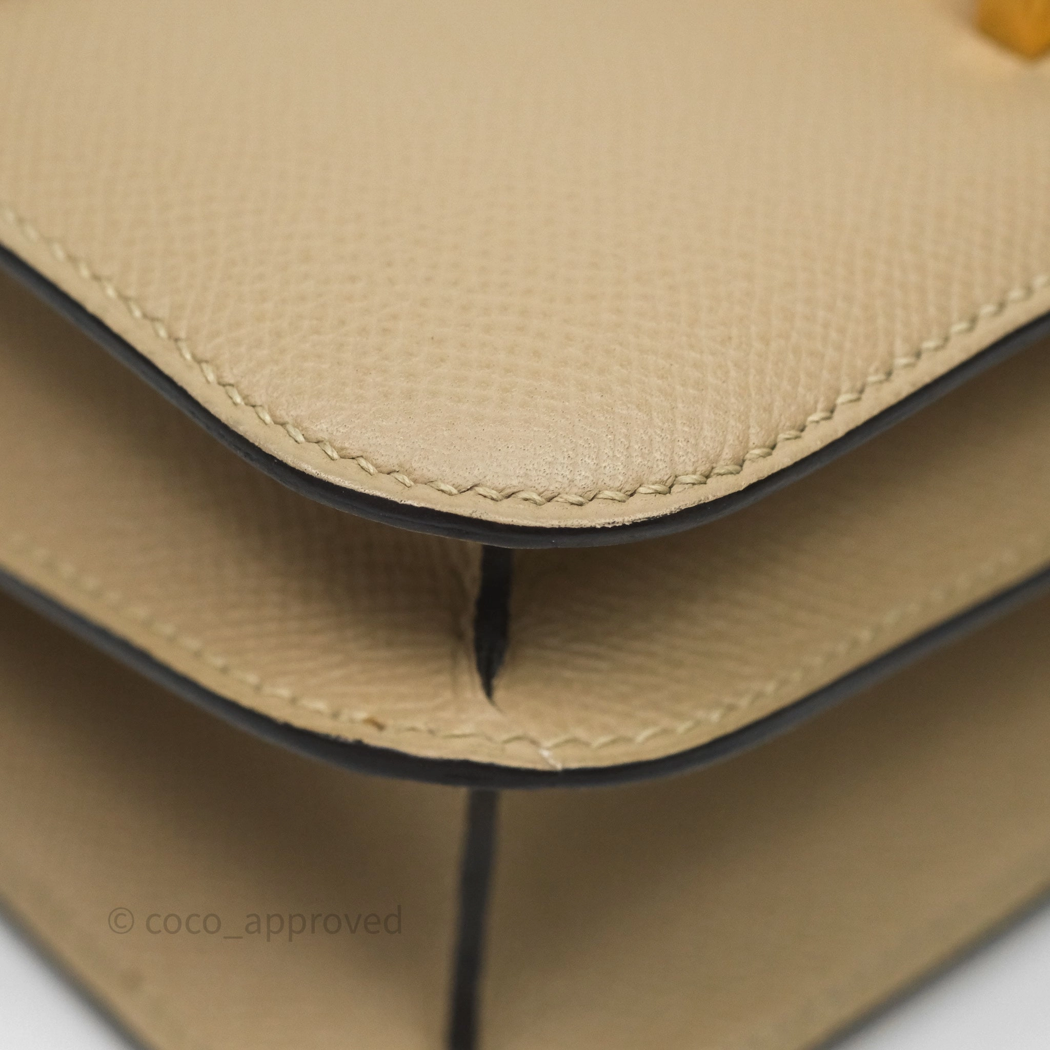 Herms Constance 24 Trench S2/ Naturel 27 Epsom Gold Hardware