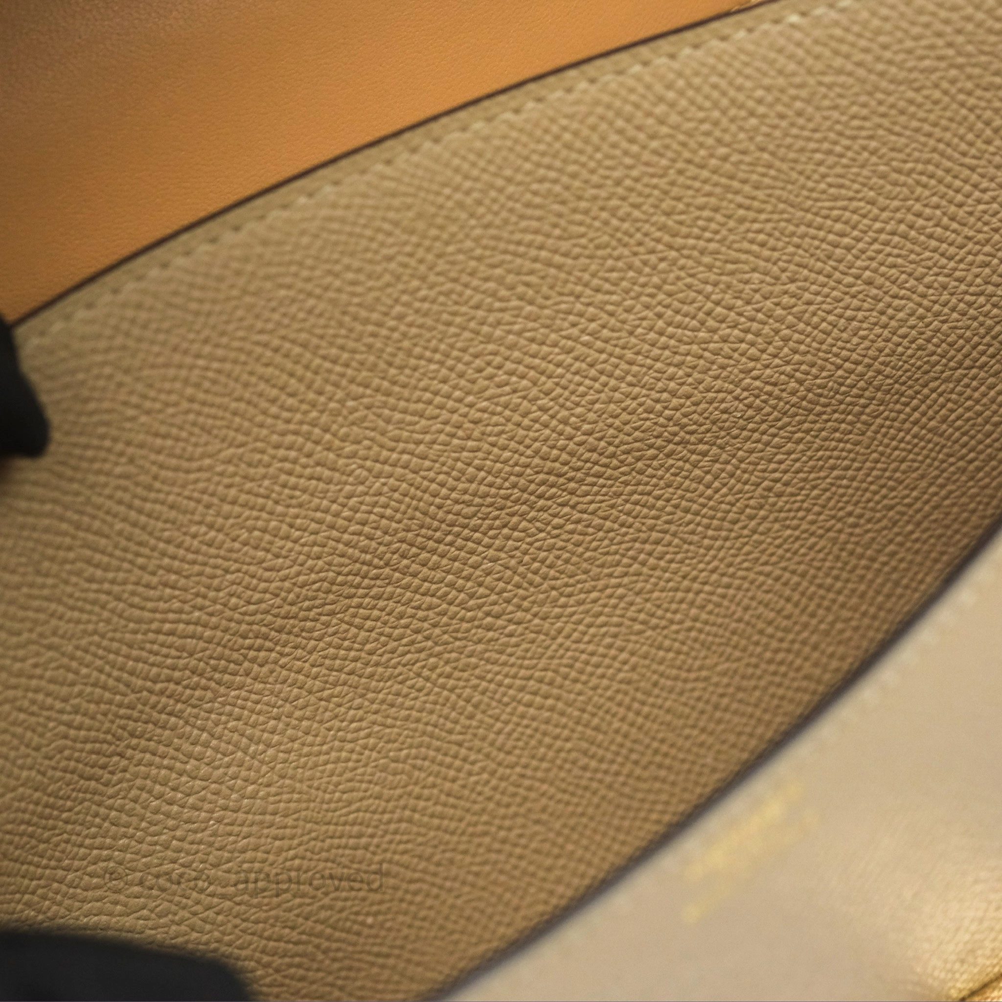 Herms Constance 24 Trench S2/ Naturel 27 Epsom Gold Hardware