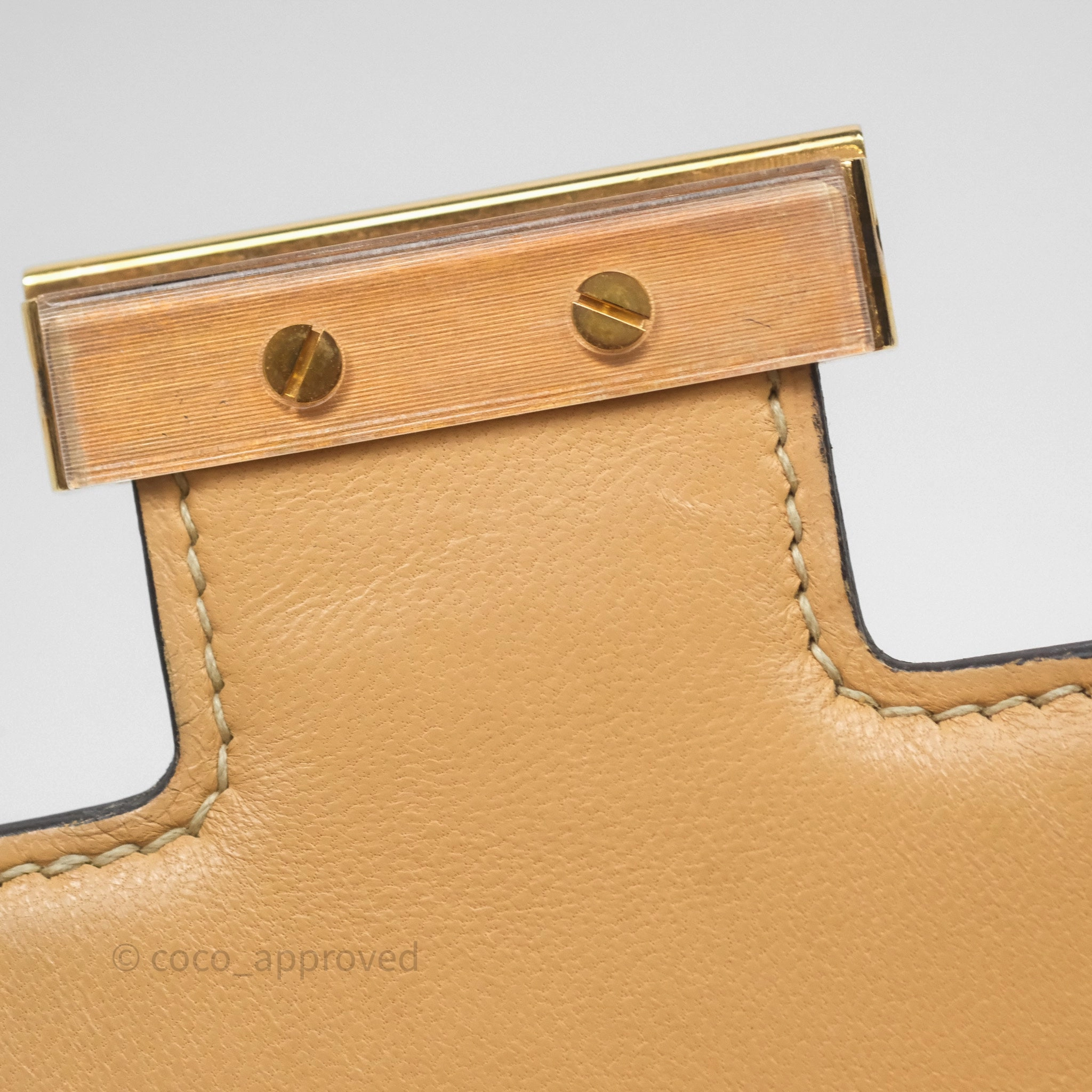 Herms Constance 24 Trench S2/ Naturel 27 Epsom Gold Hardware