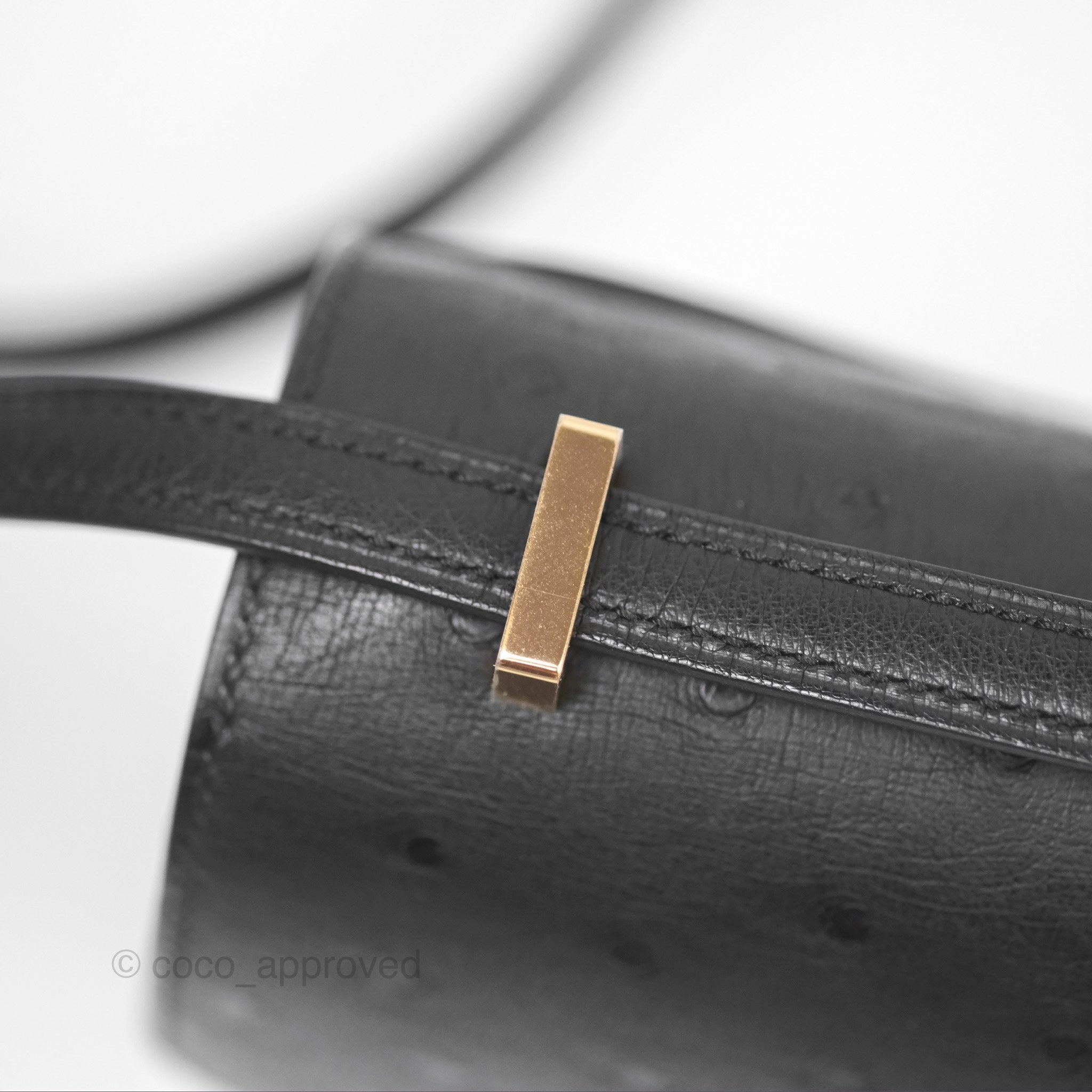 Herms Constance Mini 18cm Noir 89 Ostrich Rose Gold Hardware