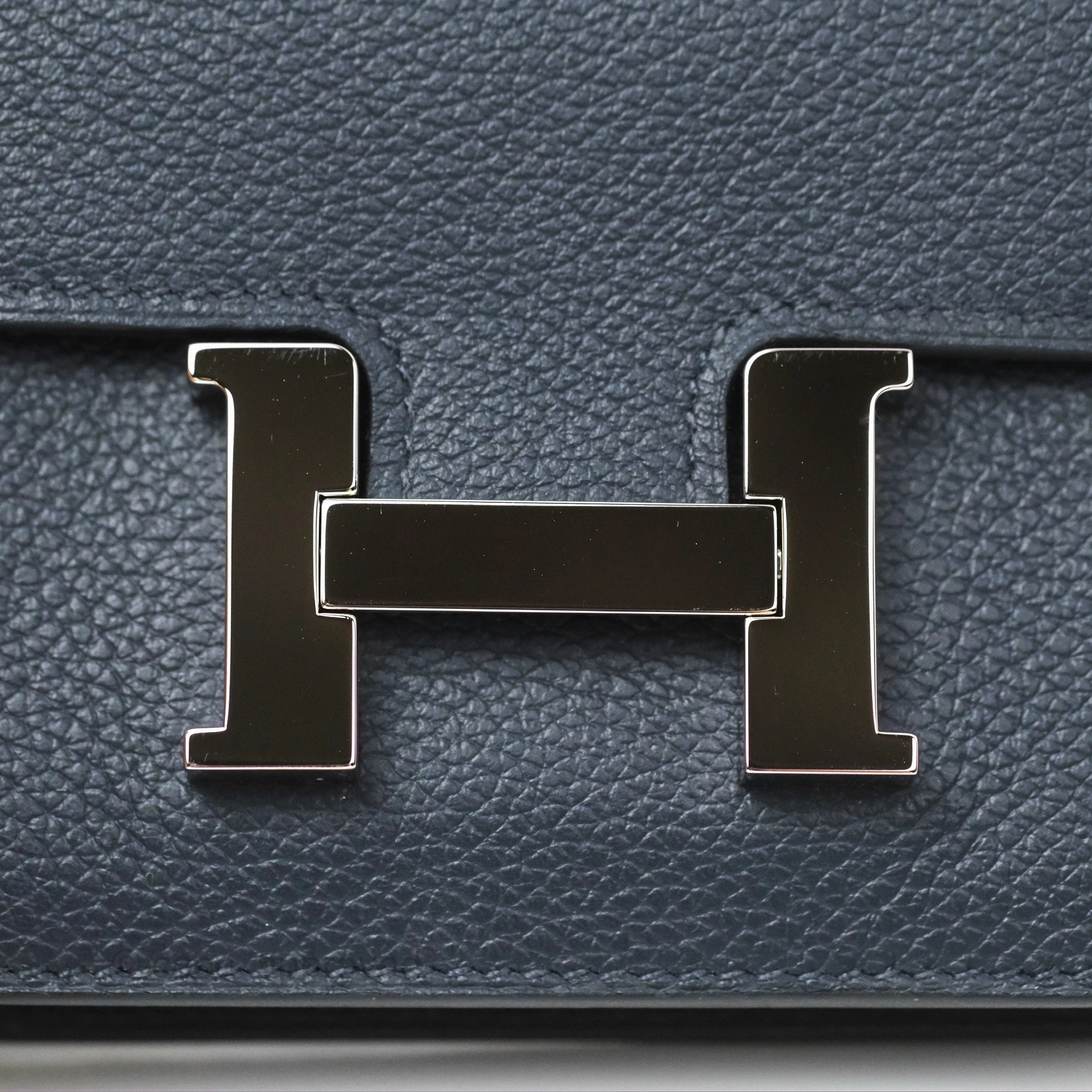 Herms Constance Slim Wallet Bleu Nuit 2Z Evercolor Palladium Hardware