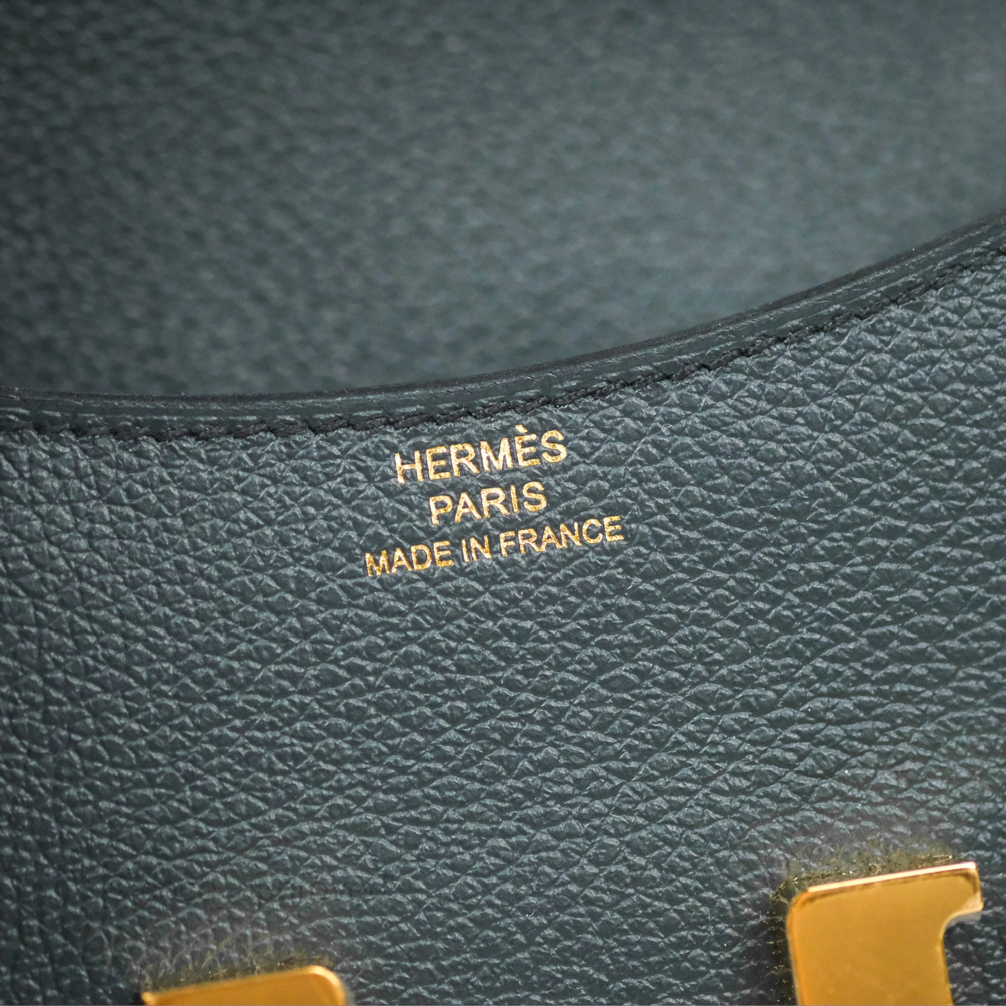 Herms Constance Slim Wallet Vert Rousseau / Mauve Pale Evercolor Gold Hardware