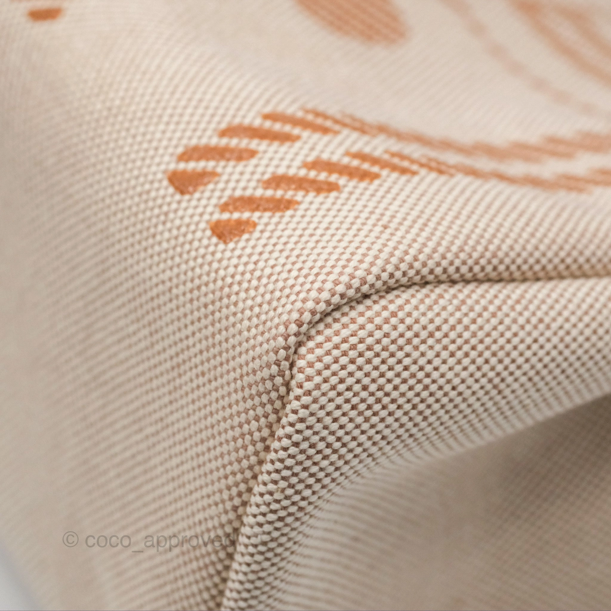 Herms Herbag Zip 31 Bride De Gala Sable/ Ecru-Beige/ Nat sable Canvas Palladium Hardware