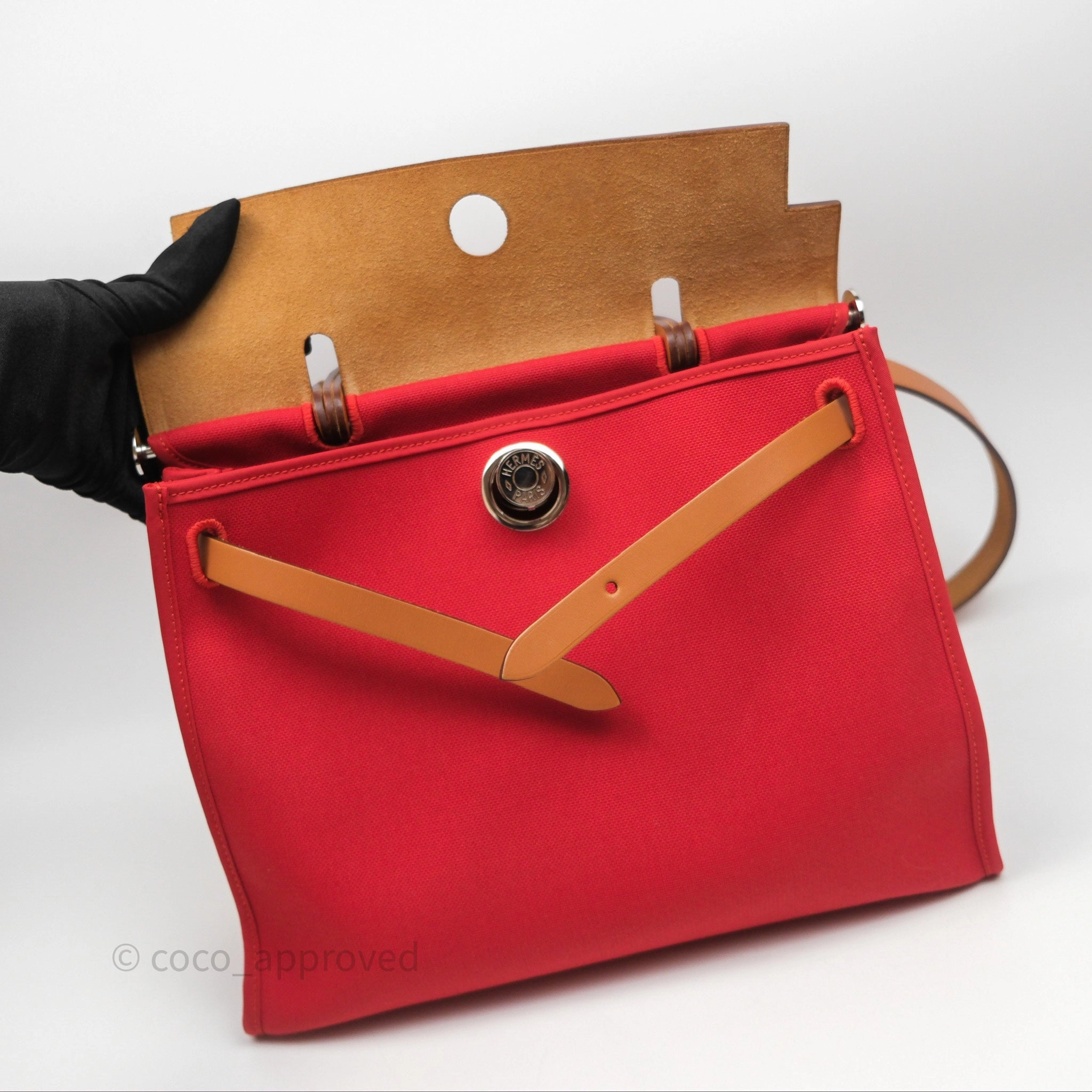 Herms Herbag Zip 31 Red/Natural Canvas Palladium Hardware