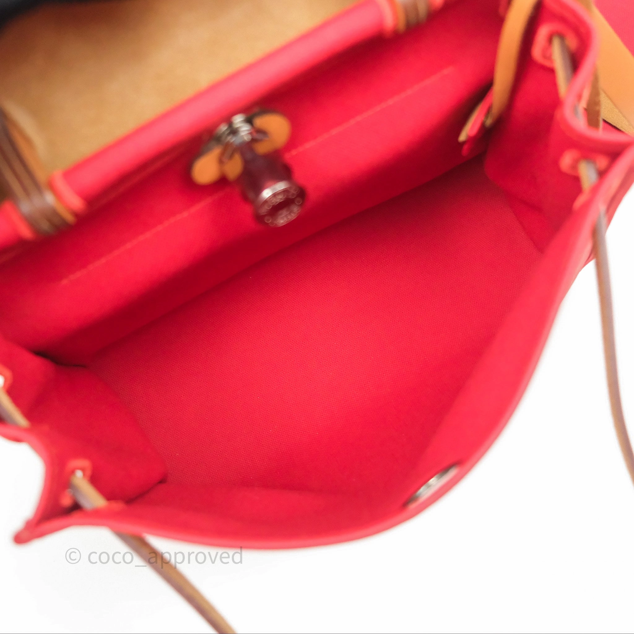Herms Herbag Zip 31 Red/Natural Canvas Palladium Hardware