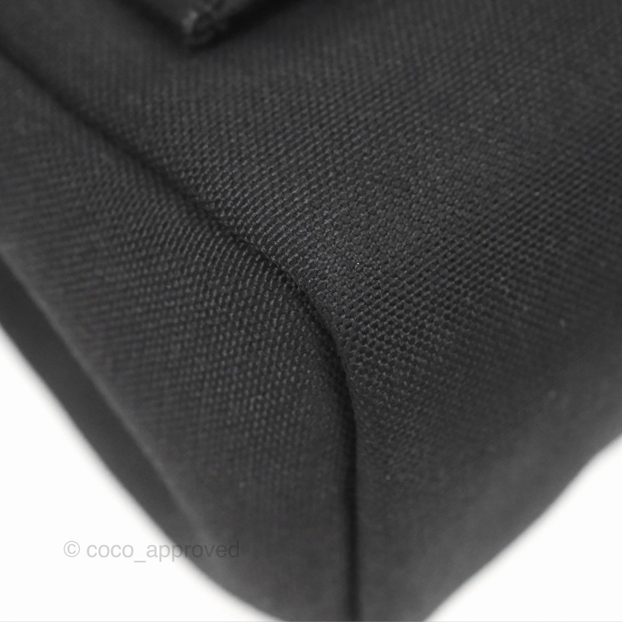 Herms Herbag Zip 31 Retourne Black Canvas Palladium Hardware