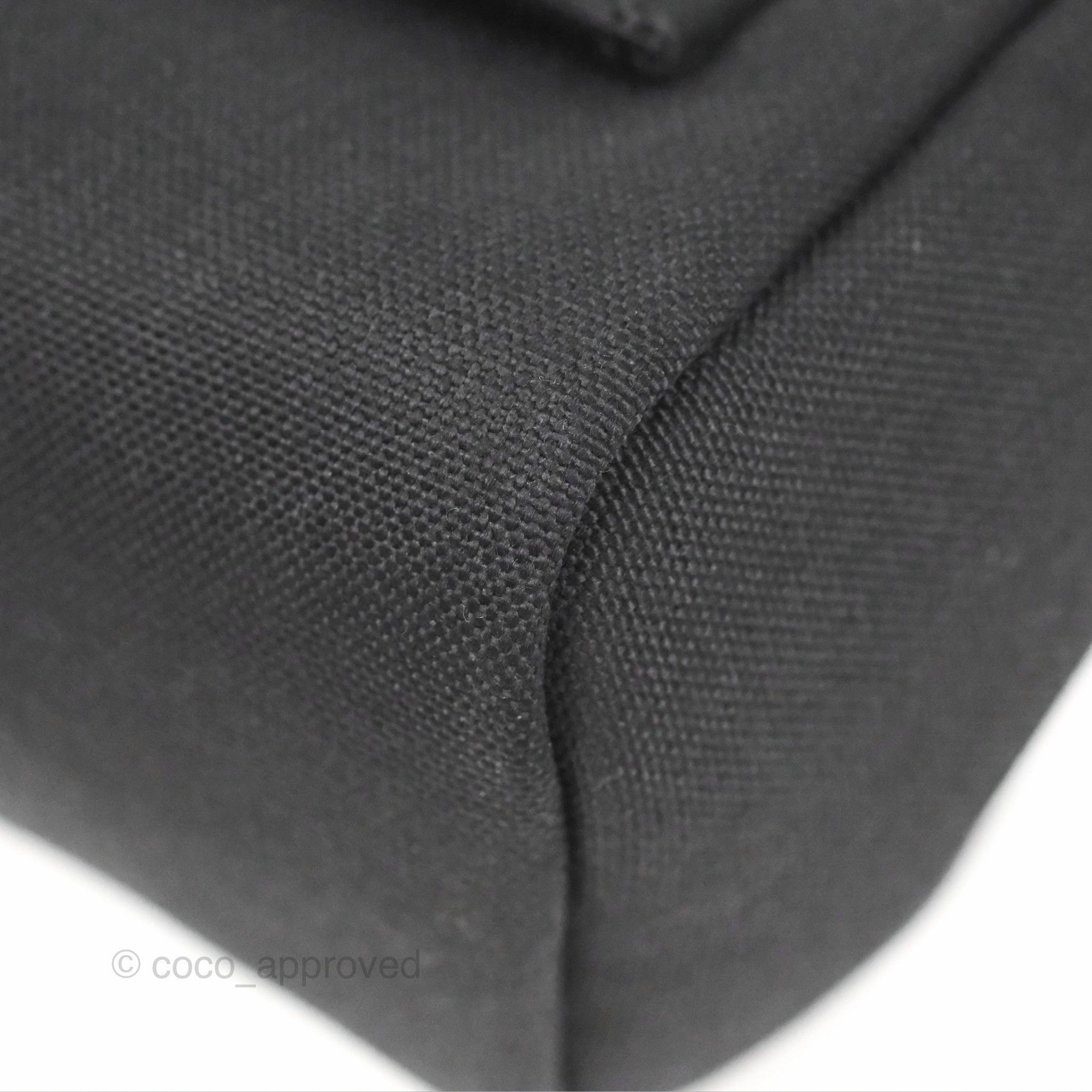 Herms Herbag Zip 31 Retourne Black Canvas Palladium Hardware